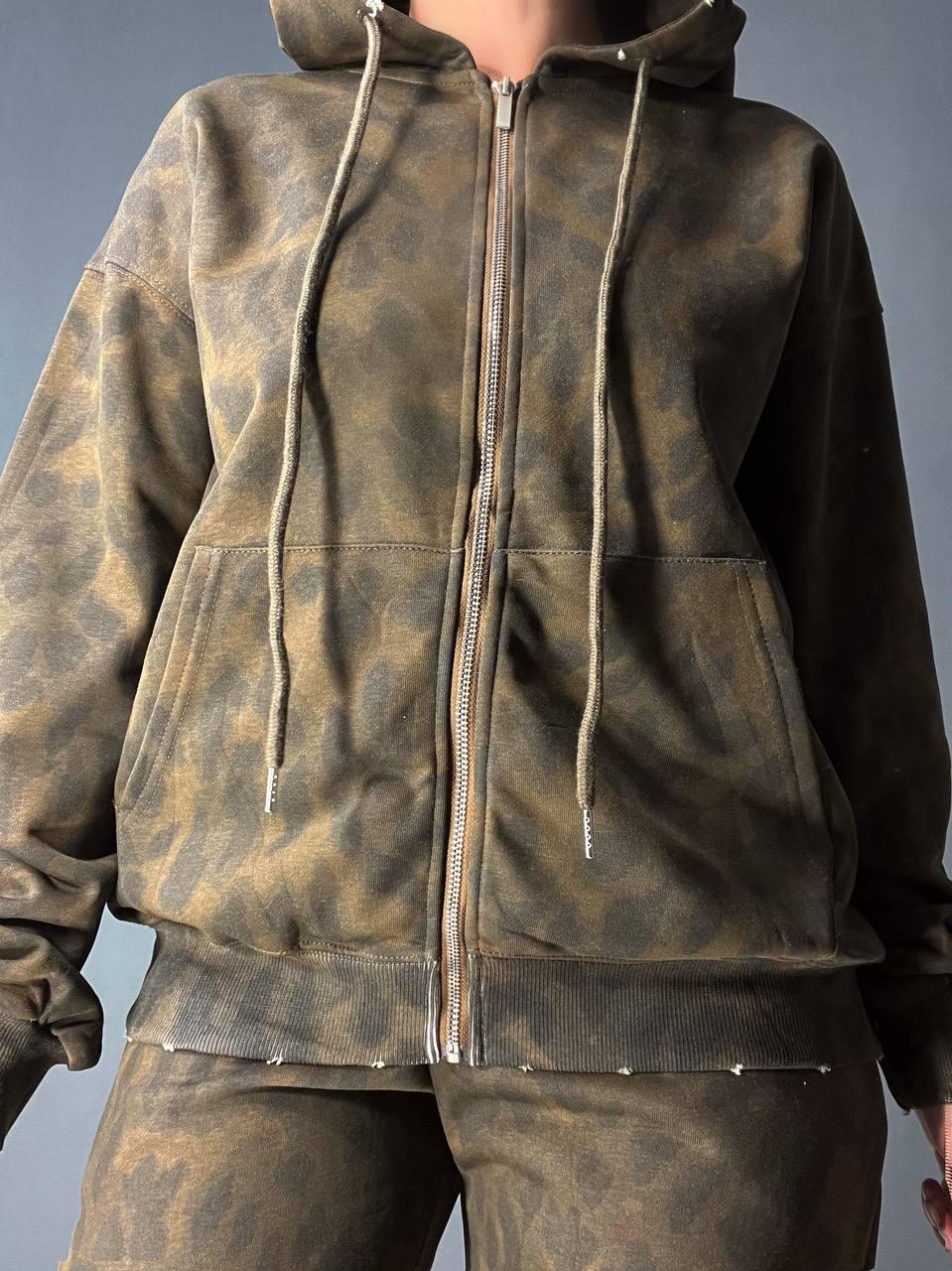 Костюм женский A-N 2749 худи капюшон брюки палаццо леопардовый принт тринитка L Коричневый (2744) - фото 9 Костюм женский A-N 2749 худи капюшон брюки палаццо леопардовый принт тринитка L Коричневый (2744) - фото 9