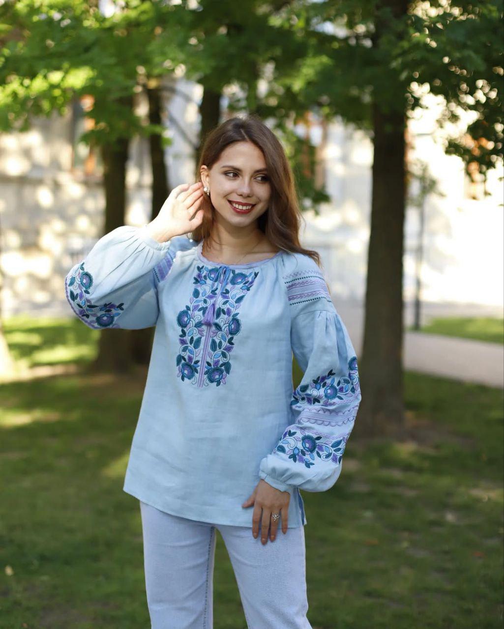 Вышиванка женская р. 54 Голубой (732)