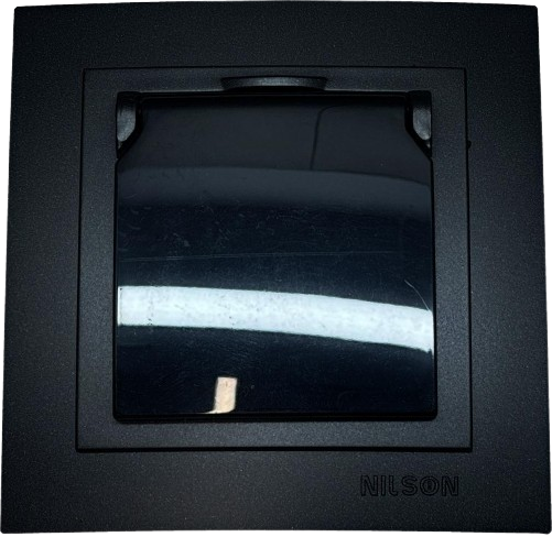 Розетка одинарна із заземленням Nilson Touran з кришкою Чорний матовий (00000024446)