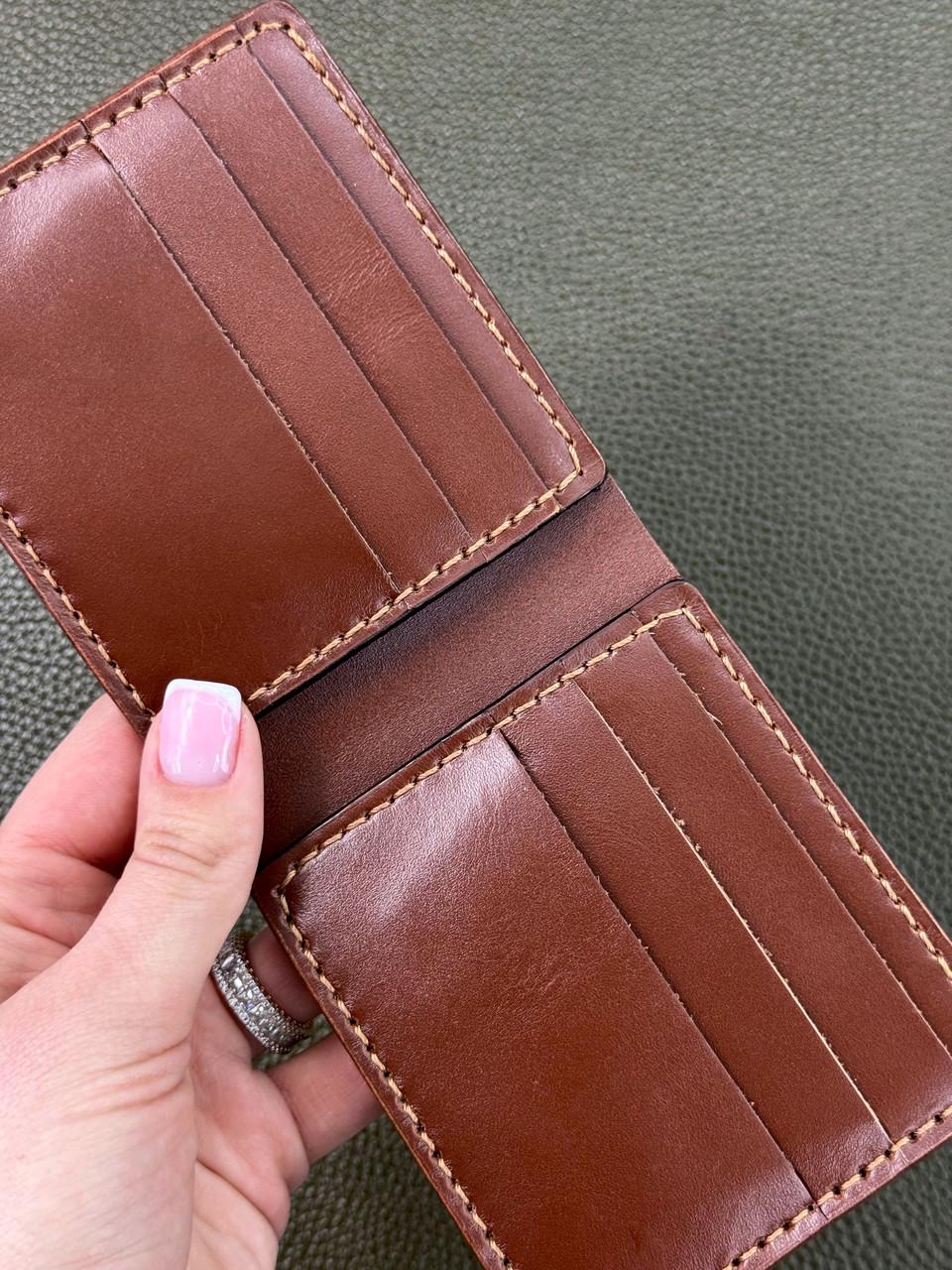 Гаманець-біфолд чоловічий ручна робота з натуральної шкіри Sandal Коричневий (2576234720) - фото 3 Гаманець-біфолд чоловічий ручна робота з натуральної шкіри Sandal Коричневий (2576234720) - фото 3