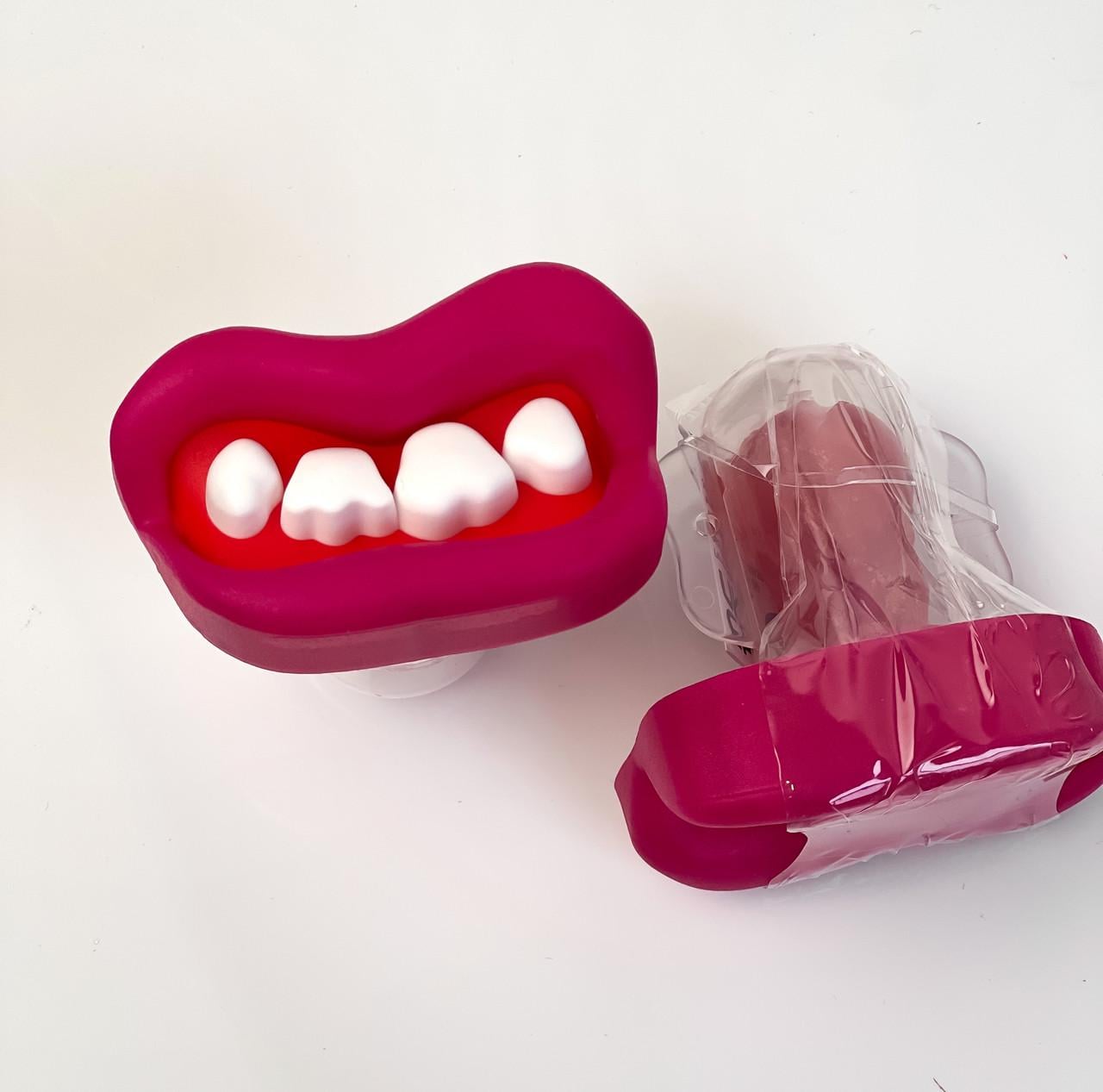 Леденец Halloween Zombie Candy Teeth 15 г Розовый (1689558966)