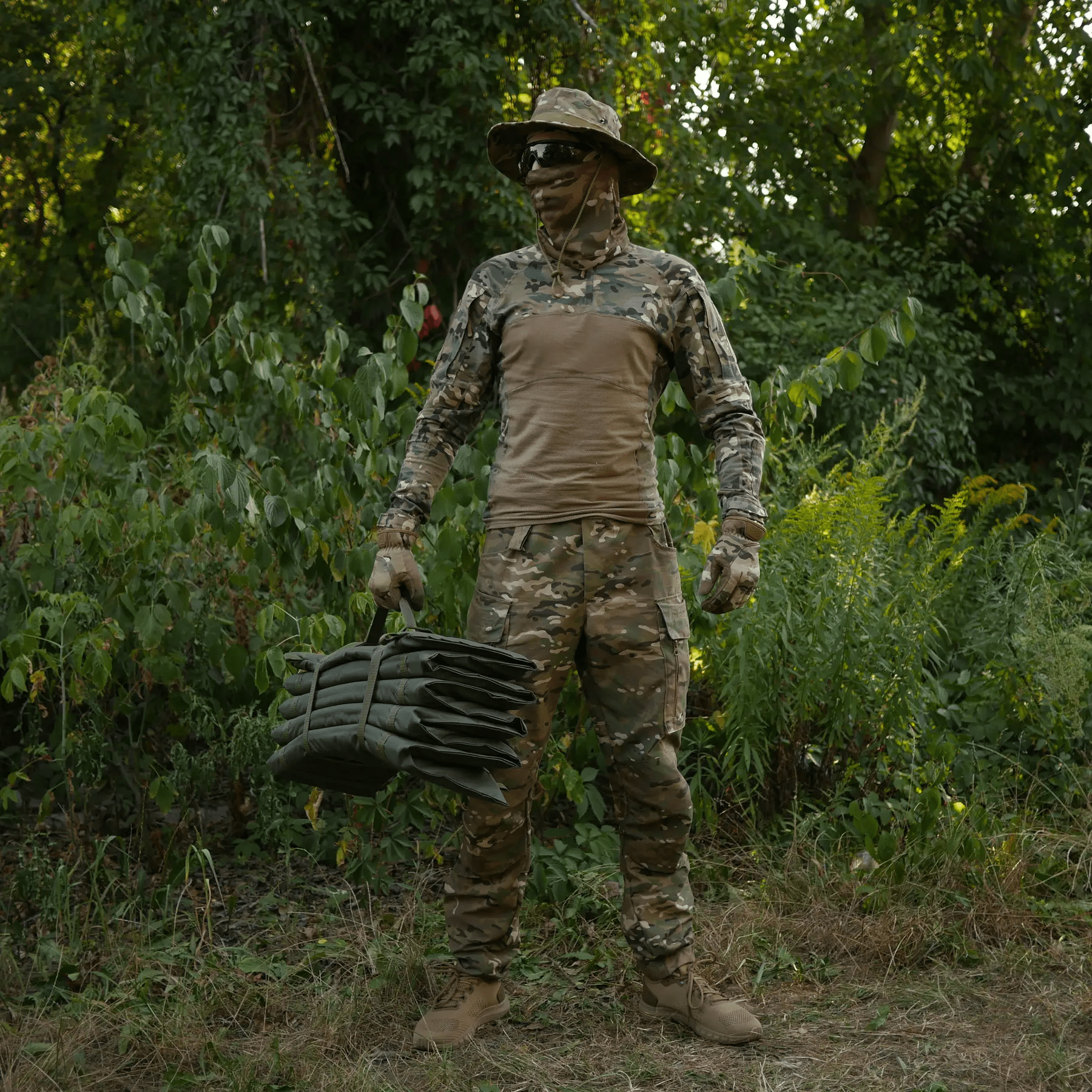 Каремат складаний Kiborg 190x60x2 см Оливковий - фото 8 Каремат складаний Kiborg 190x60x2 см Оливковий - фото 8