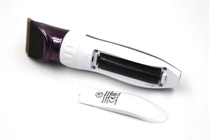 Машинка для стрижки волос Gemei Gm-6062 с двумя аккумуляторами керамические ножи 4 насадки Машинка для стрижки волос Gemei Gm-6062 с двумя аккумуляторами керамические ножи 4 насадки