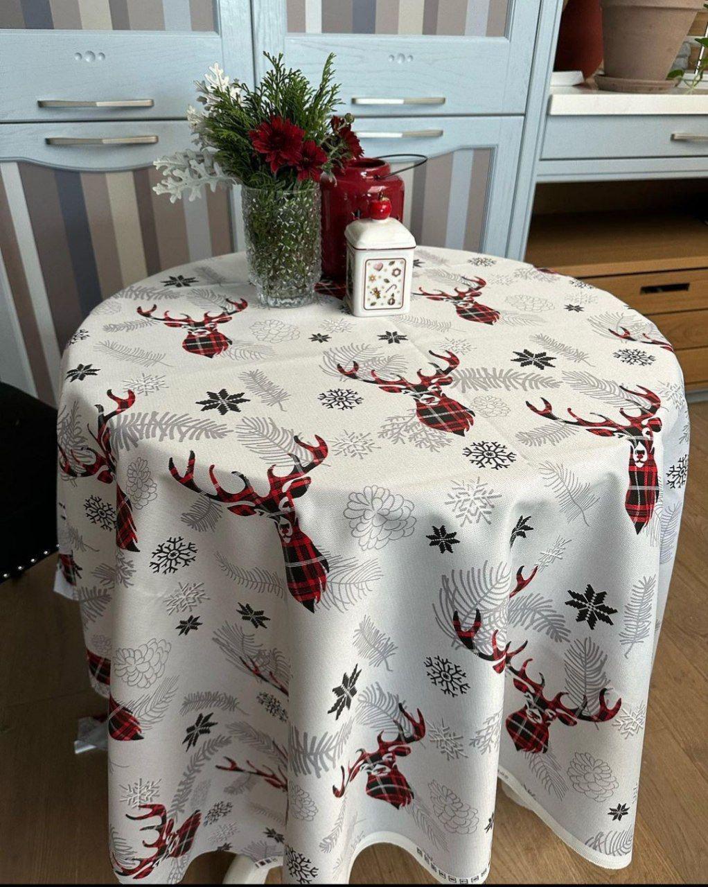 Скатертина кругла Le maison de Garny Олень на сірому тефлонова 150 см (04-10231)