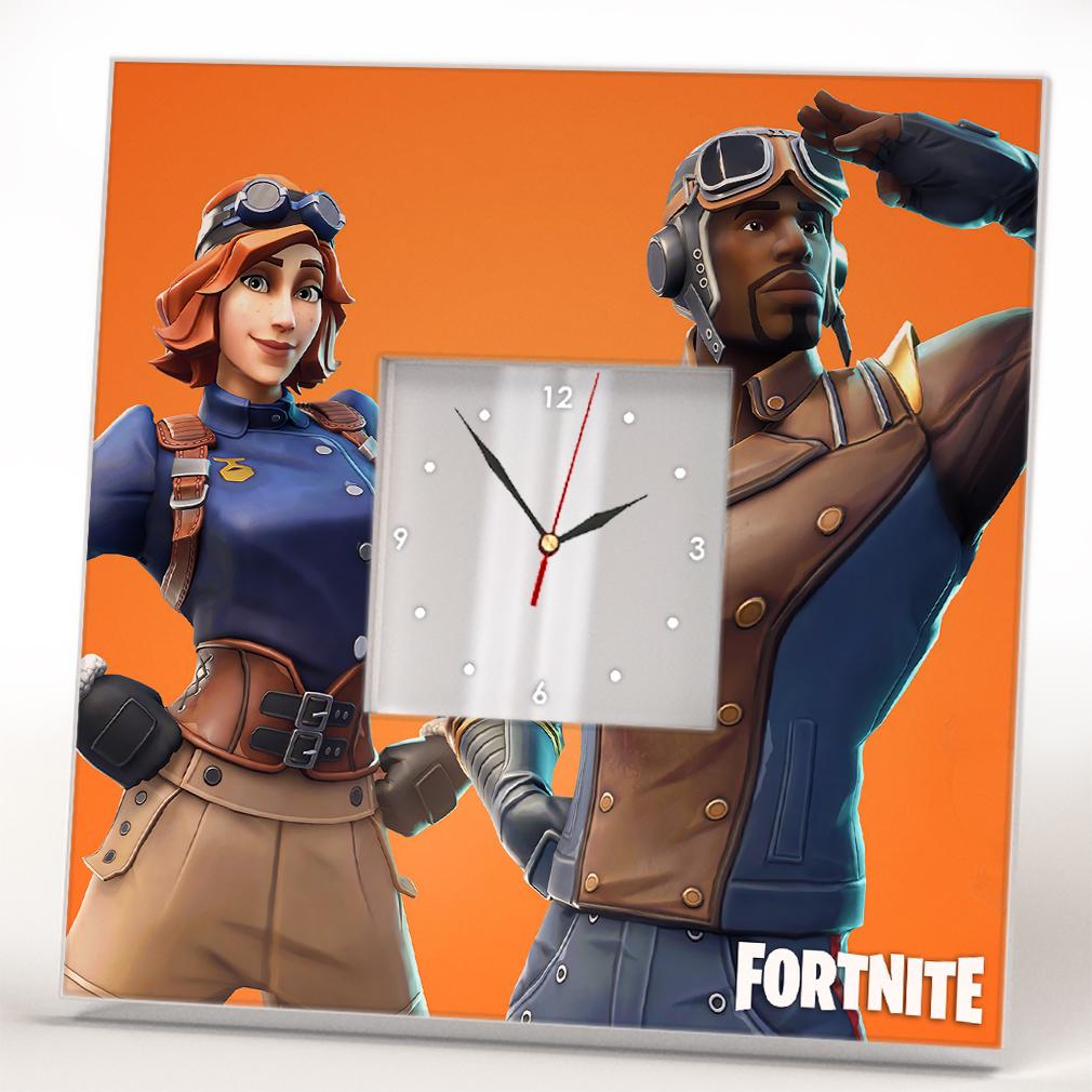 Часы Персонажи игры ''Fortnite'' 260x260 мм (C04430)