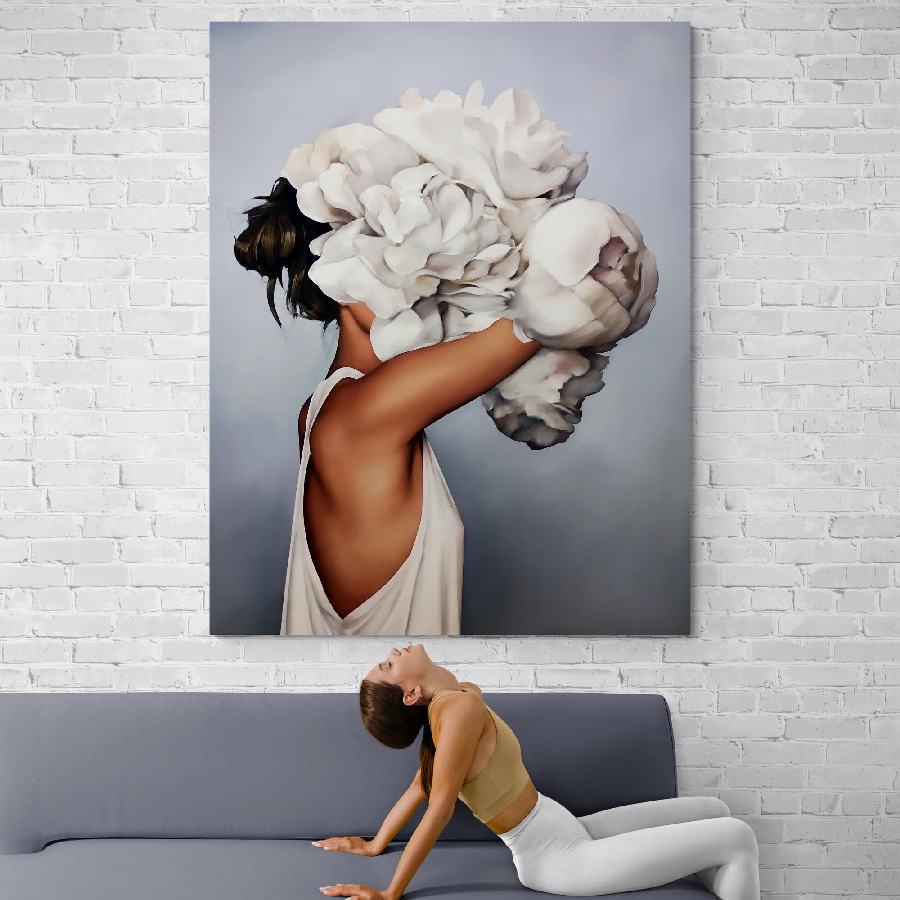 Картина на холсте HolstPrint Девушка с цветами на голове 50х70 см (RK0213)