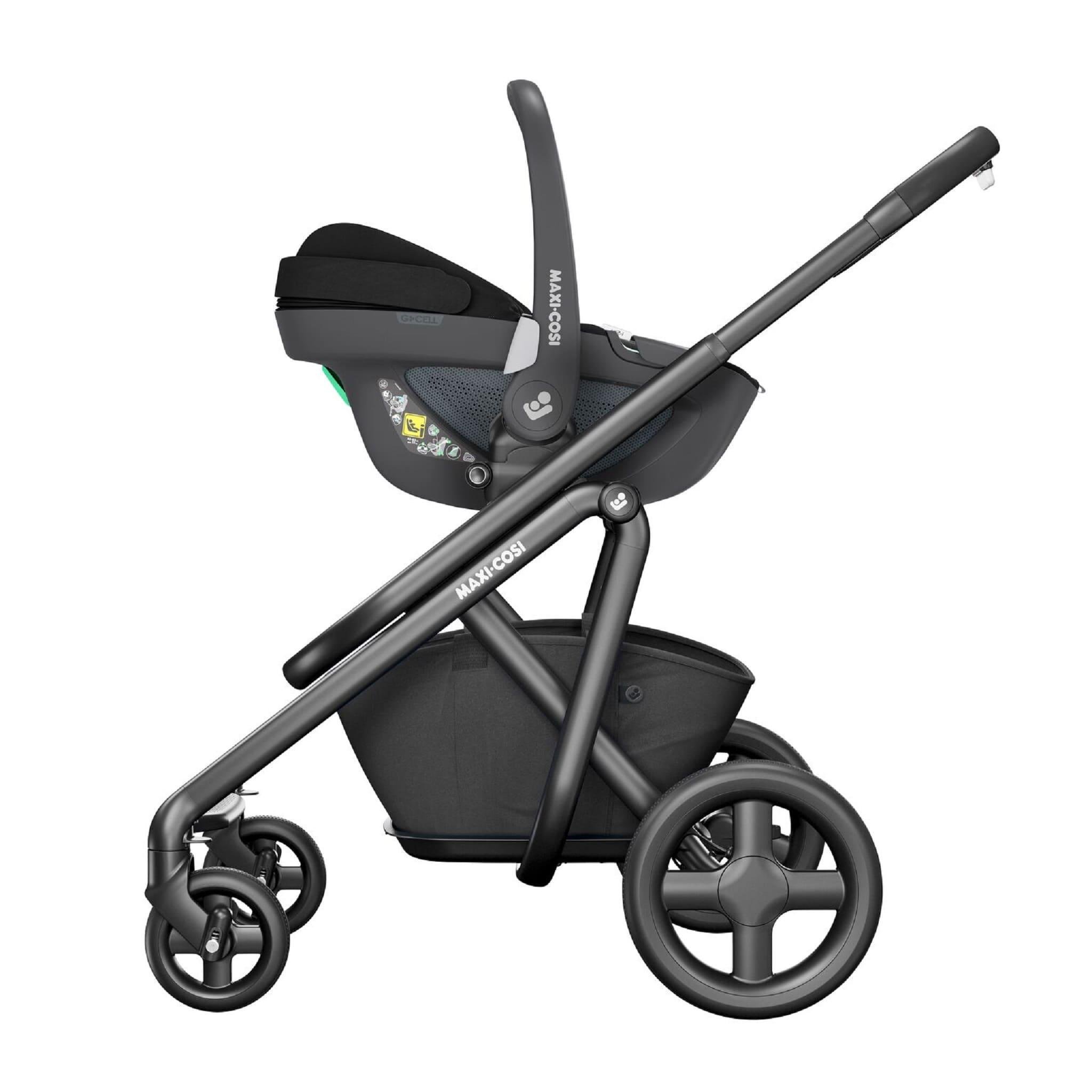 Автокресло Maxi-Cosi Pebble 360 Essential Black (8044672110) - фото 4 Автокресло Maxi-Cosi Pebble 360 Essential Black (8044672110) - фото 4