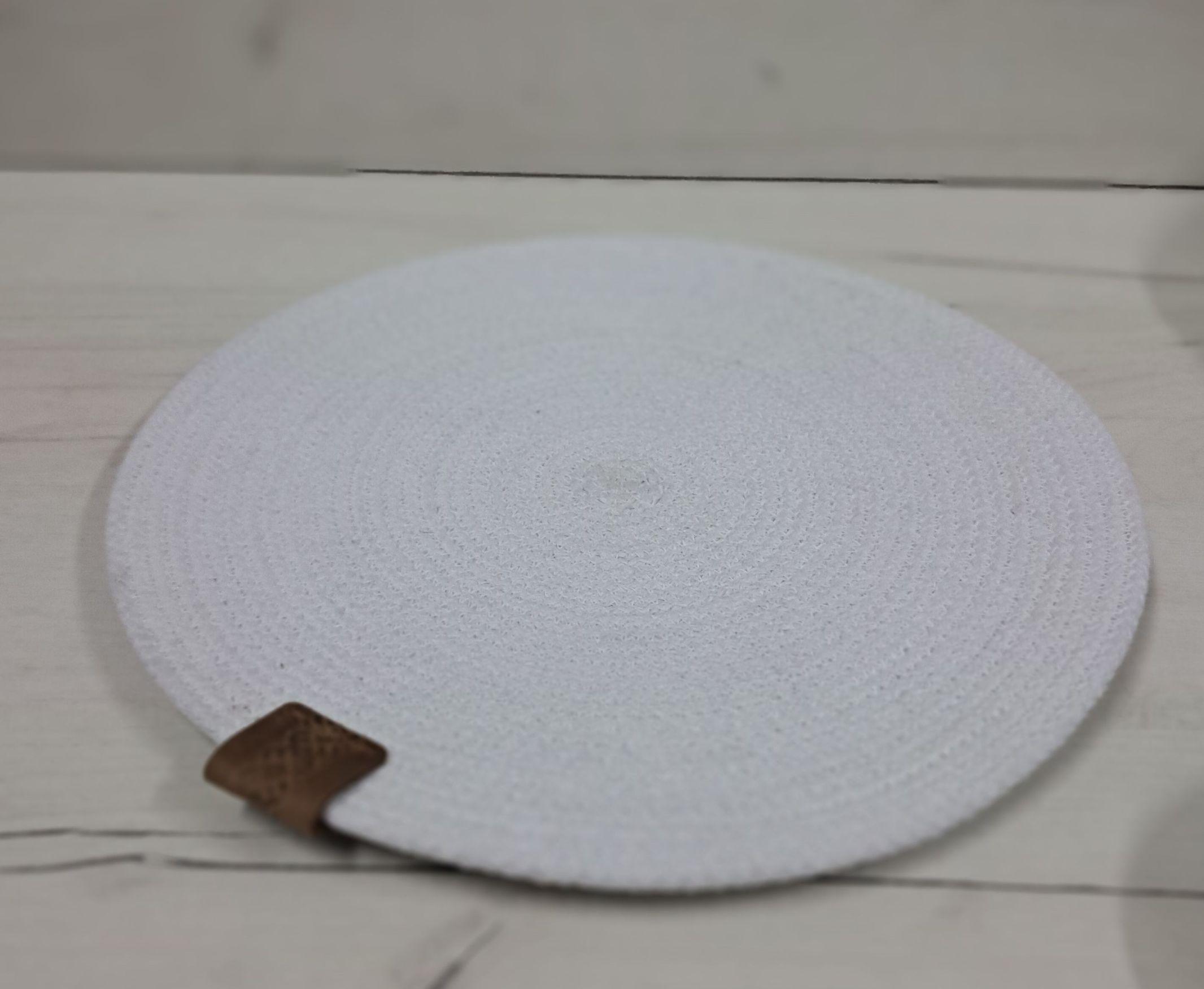 Плейсмат з джуту та бавовняного шнура під гаряче Білий (22813742) - фото 1 Плейсмат з джуту та бавовняного шнура під гаряче Білий (22813742) - фото 1