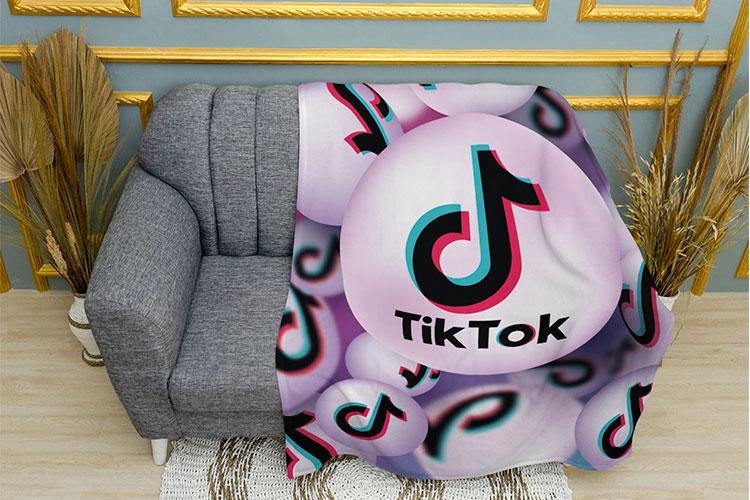 Плед PromoZP Tik Tok Sphere плюш однослойный 135х150 см (111343-3)