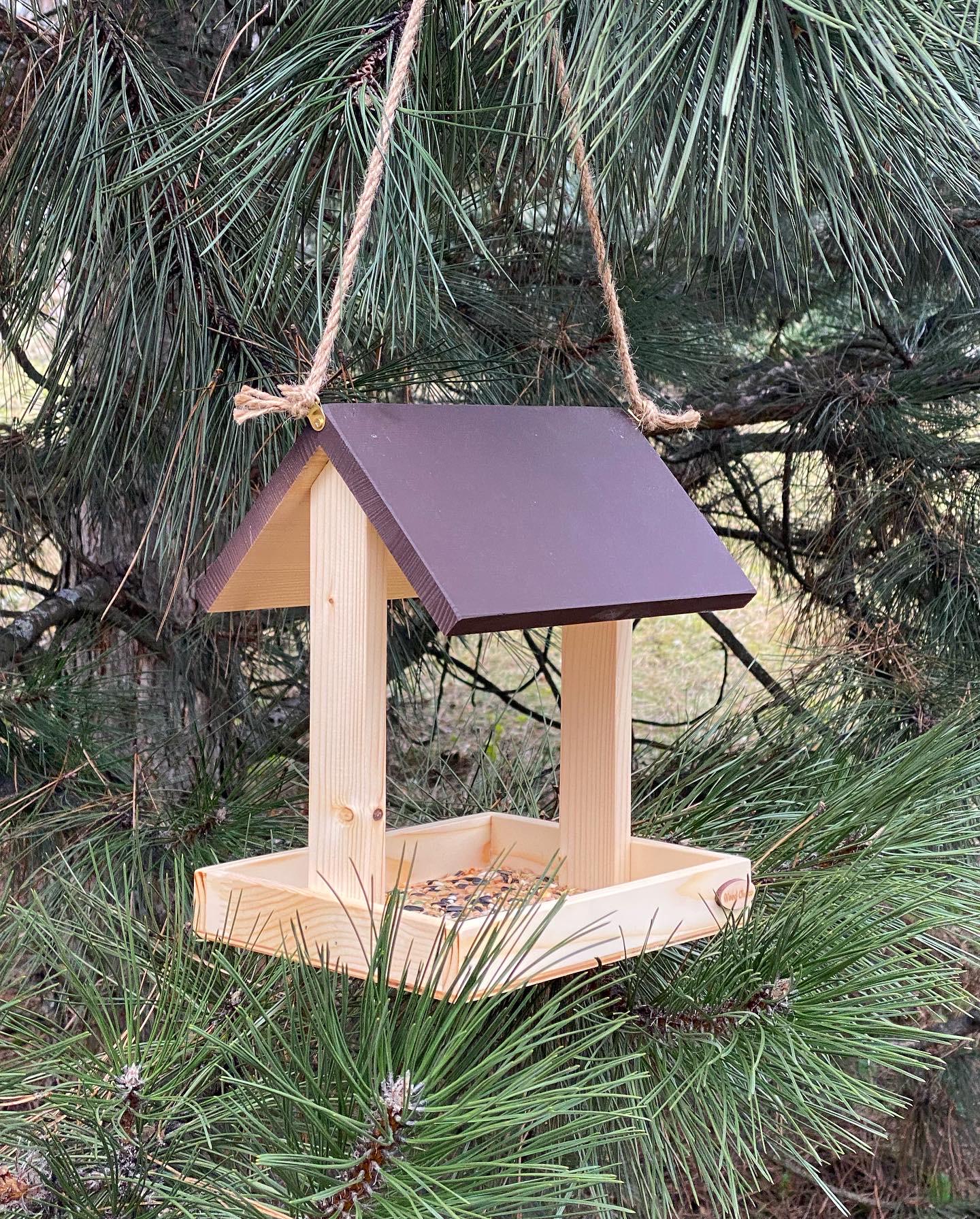 Годівниця для птахів підвісна 20х22х28 Коричневий (235) - фото 3 Годівниця для птахів підвісна 20х22х28 Коричневий (235) - фото 3