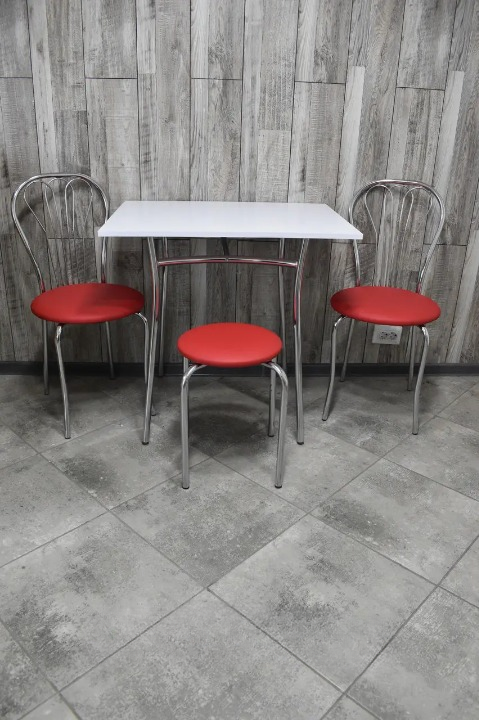 Кухонний комплект Ванесса Тріо стіл/стільці 2 шт./табурет в хром-корпусі 60х80х75 см Білий/Червоний (28374251)