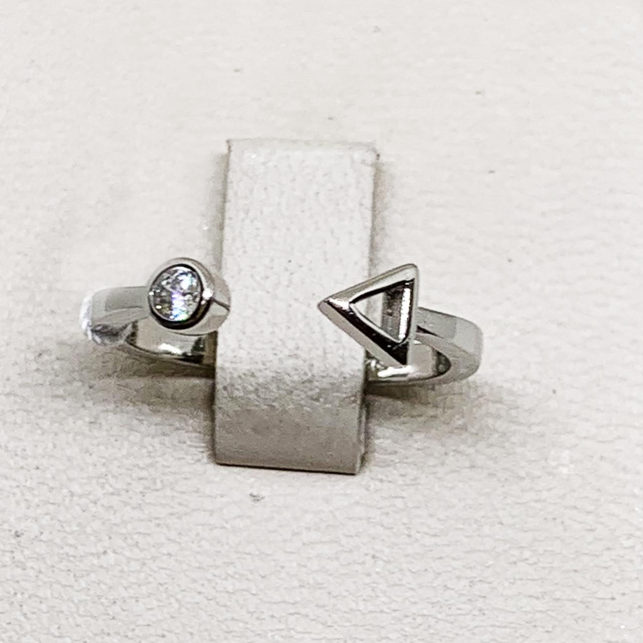 Кольцо серебряное с кубическим цирконием р. 17-20 1,87 г (1717080244)