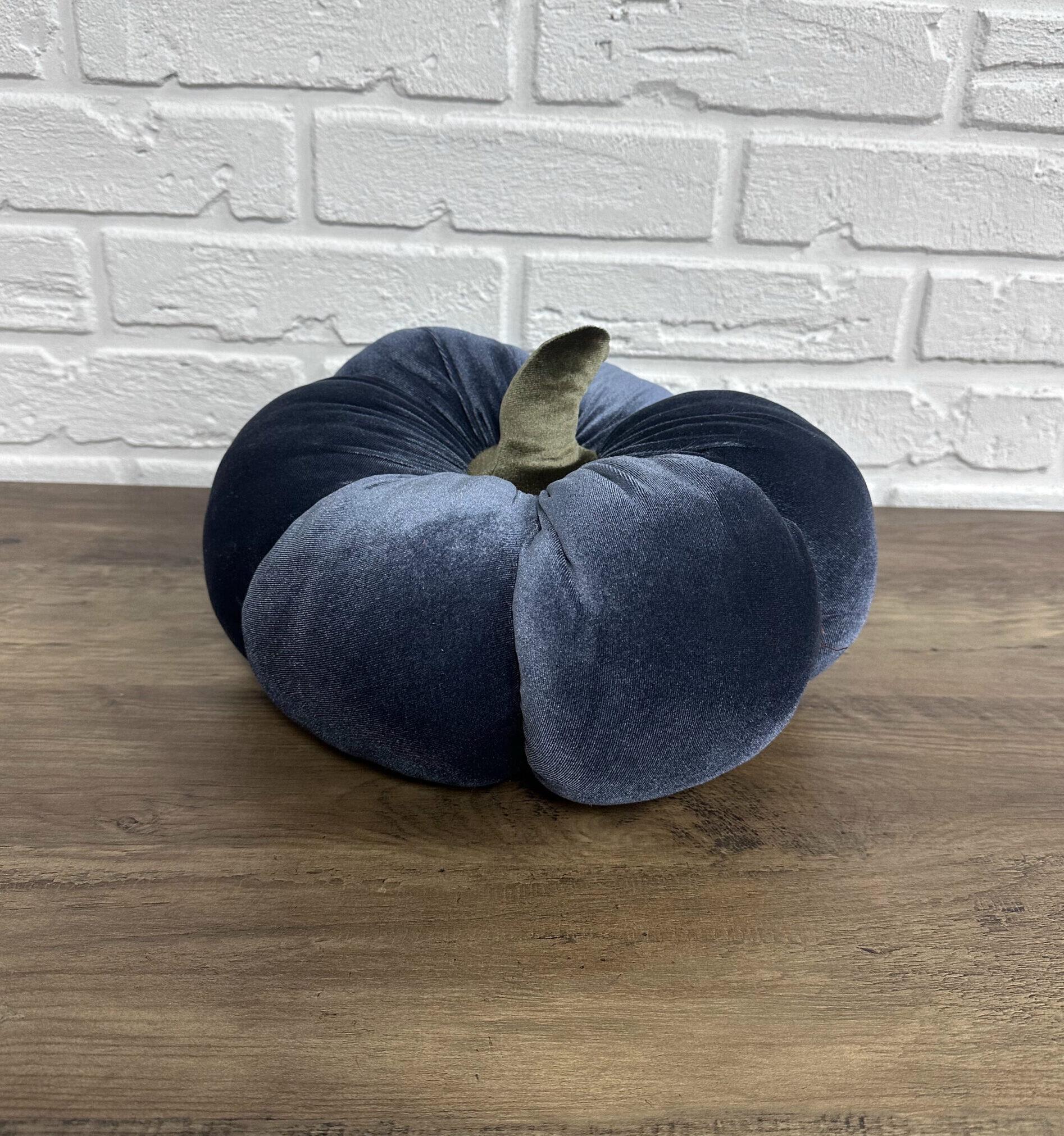 Подушка Comfort Home тыква декоративная велюровая мерцающая Ø 40 см - фото 1