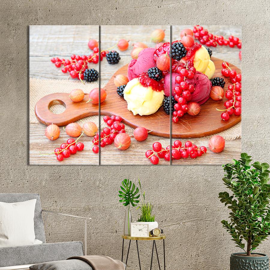 Настенний декор Шарики сливочного мороженого с ягодами на кухонной доске 156x100 см (A398-3)