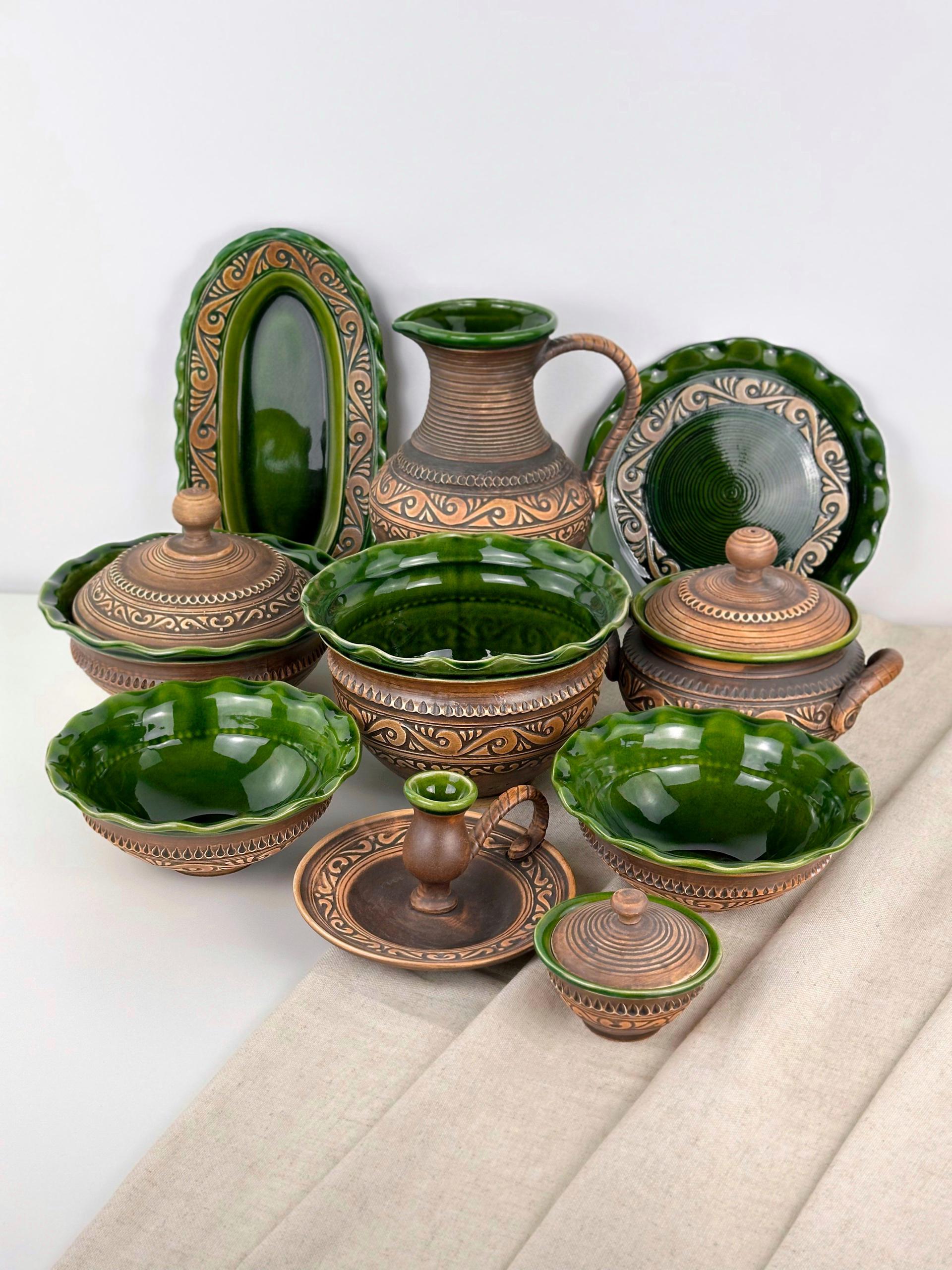 Набор глиняной посуды Рождественский Двенадцать блюд Гражда на 6 человек Коричневый (17019-36)