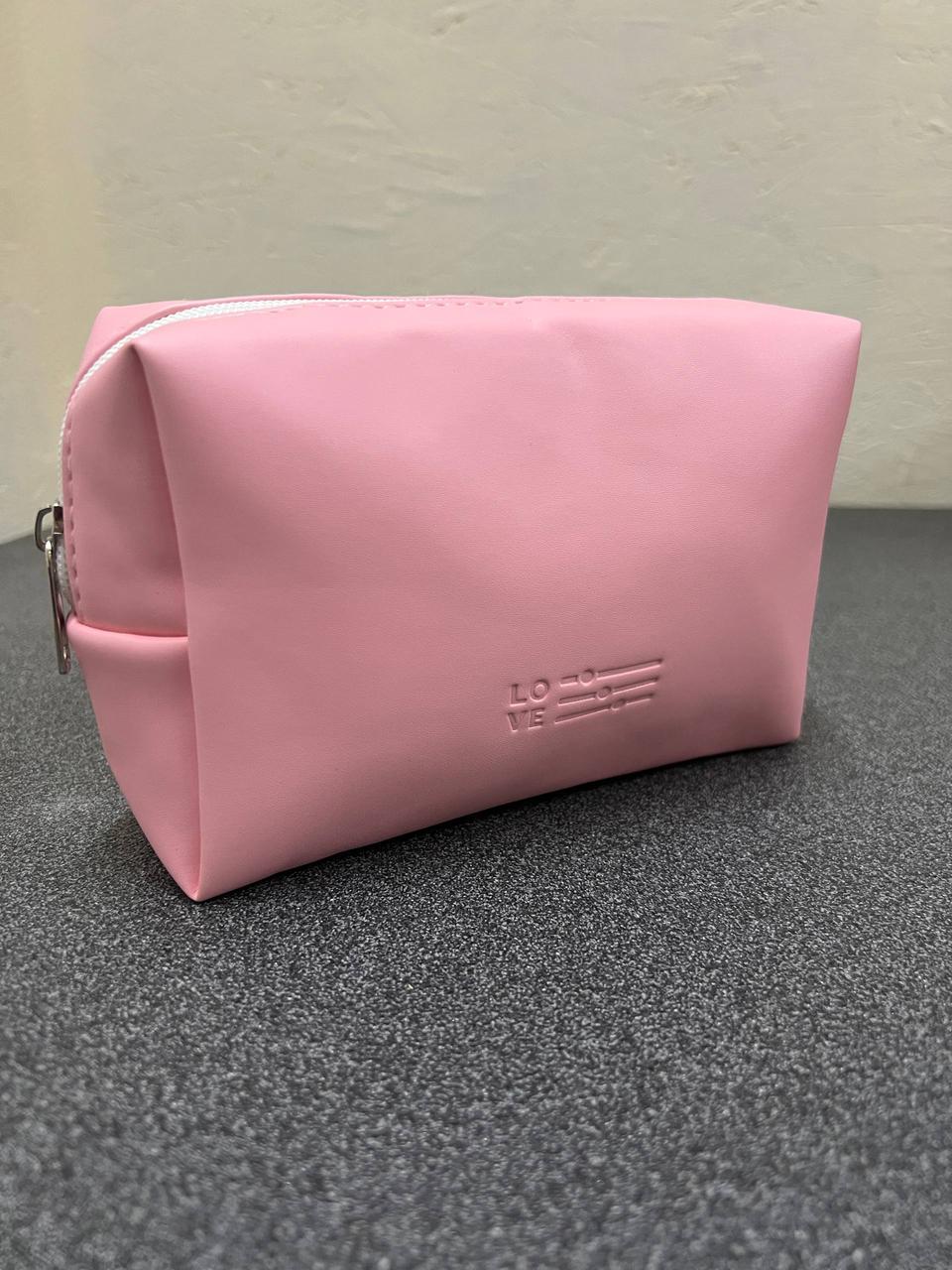 Косметичка водонепроникна Love для косметики Рожевий (1794010582)