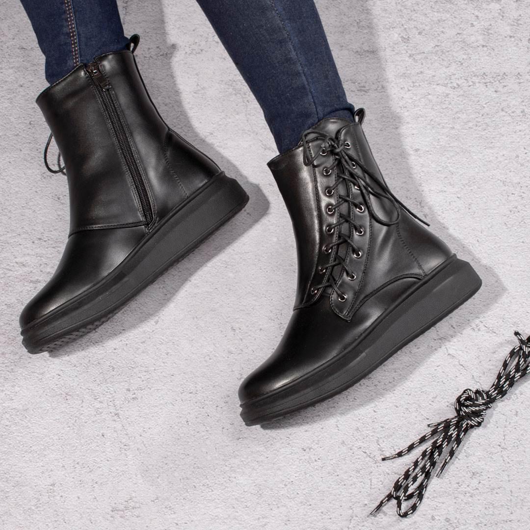 Ботинки женские с необычной шнуровкой 325910 р. 38 24 см
