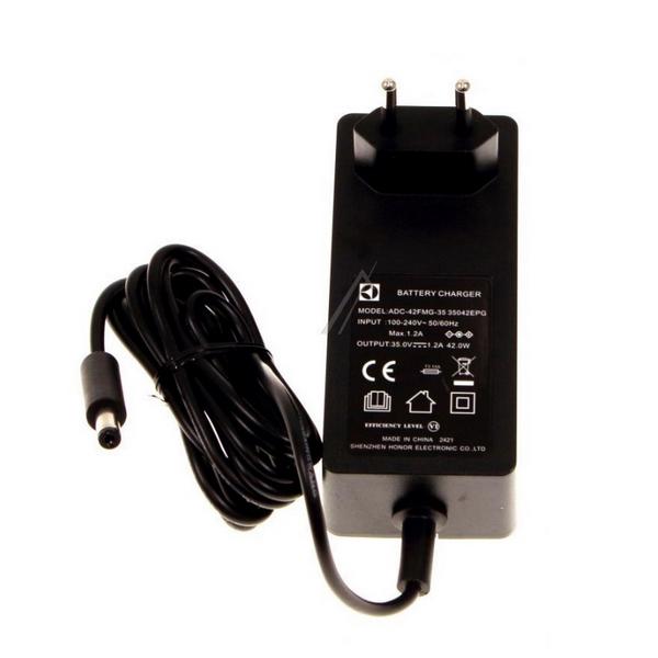 Адаптер для аккумуляторного пылесоса Electrolux 140219228016 25,5V (00000050333)