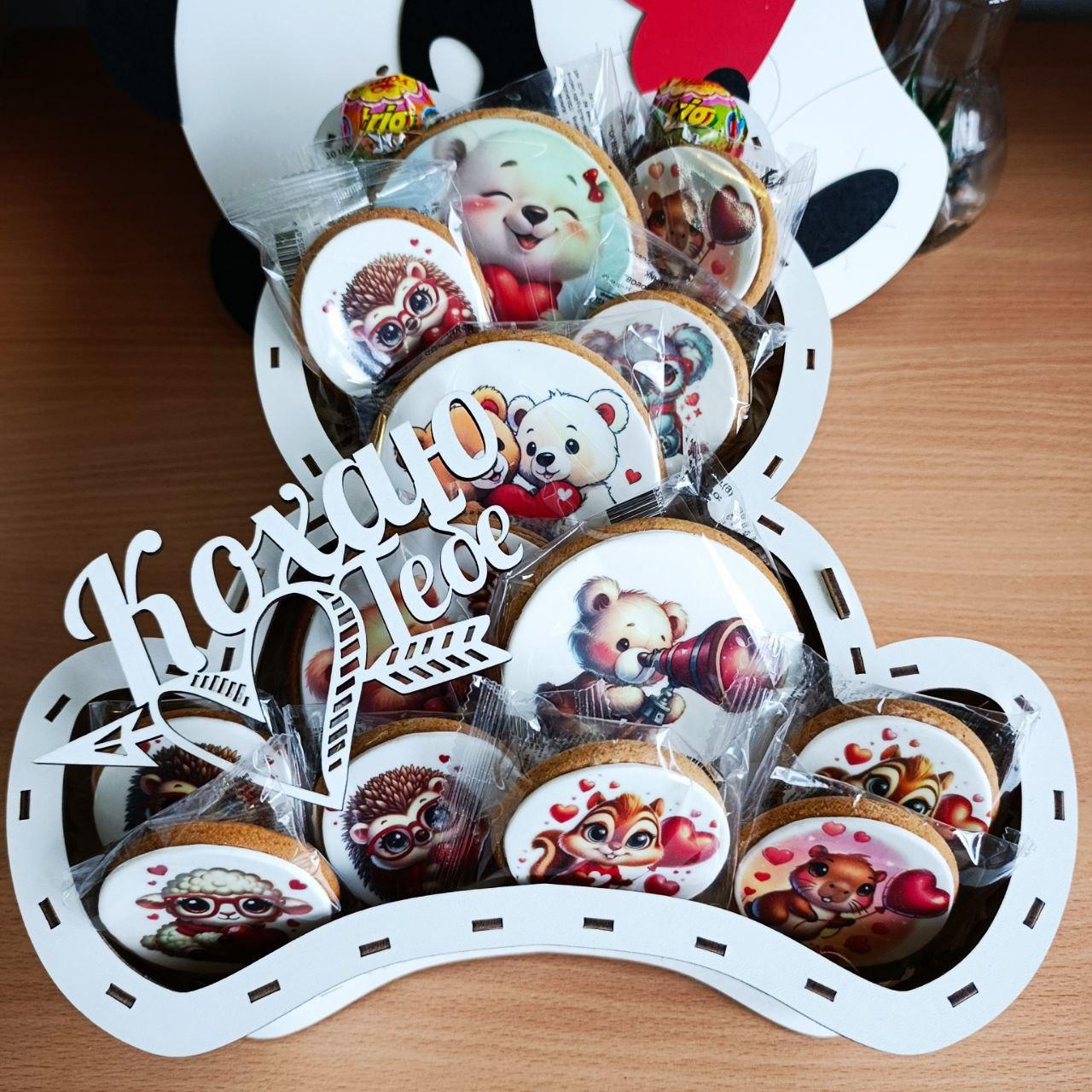 Подарочный бокс со сладостями для девушки (ar407)