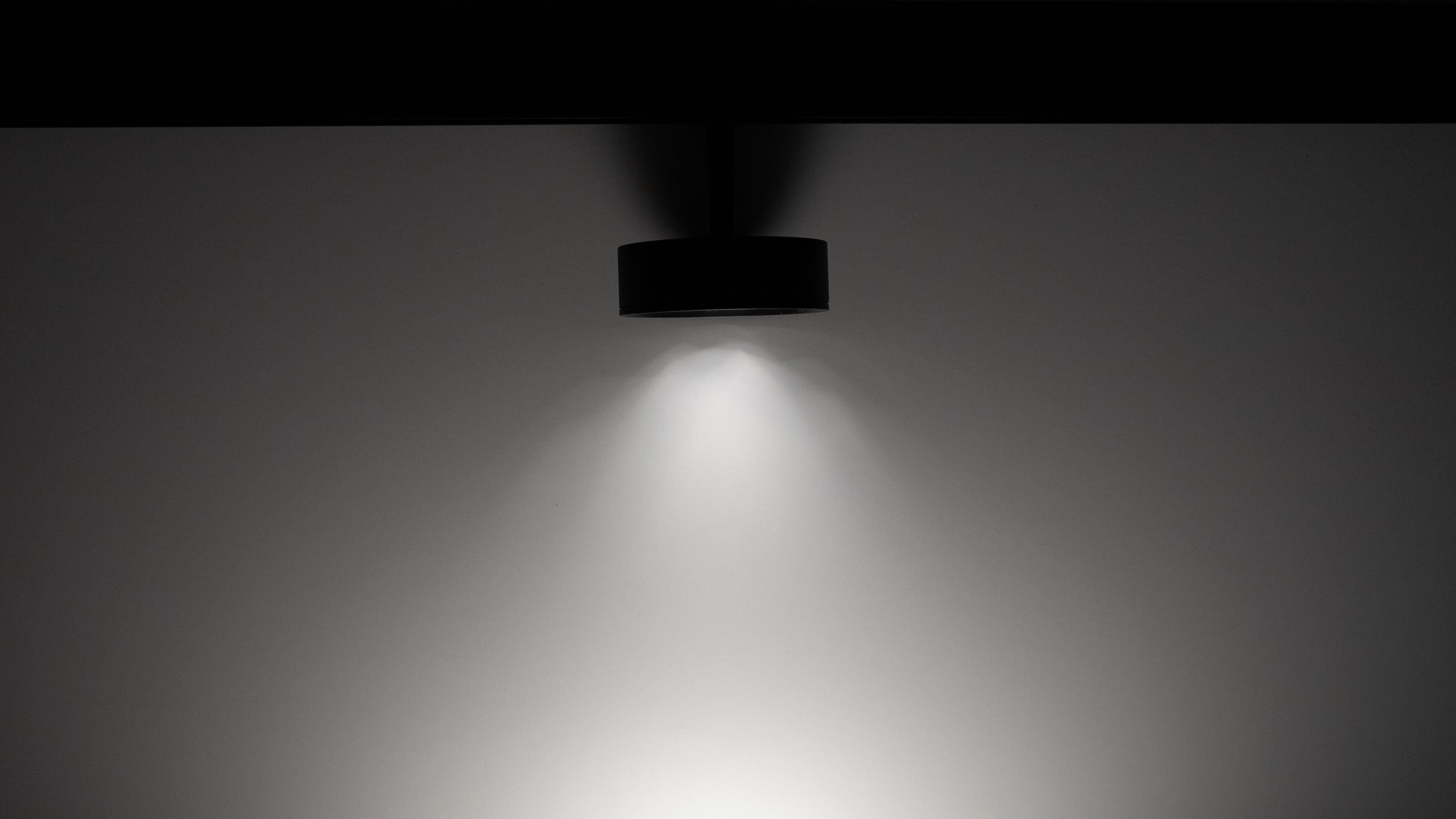 Трековый светильник магнитный Prolum M20 Series-FS Diamond 4000K 48V 18W Черный (28784135) - фото 2 Трековый светильник магнитный Prolum M20 Series-FS Diamond 4000K 48V 18W Черный (28784135) - фото 2