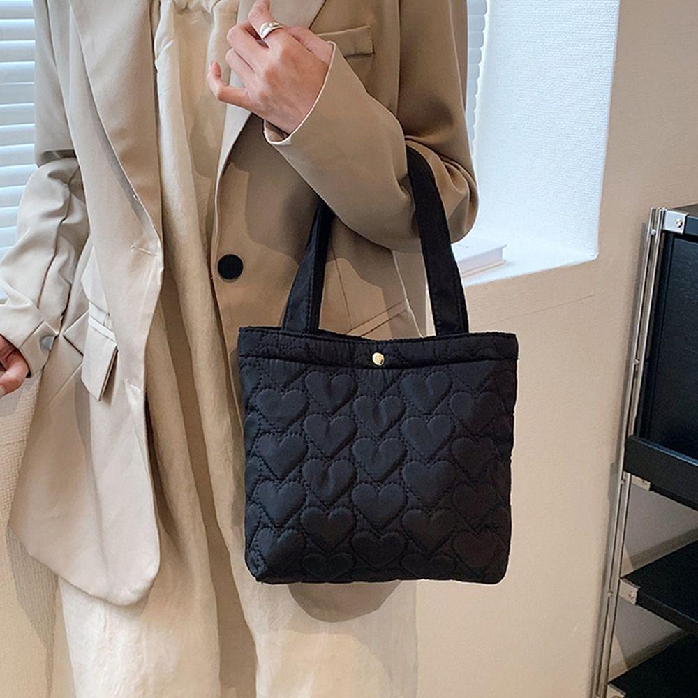 Женская сумка-шопер стеганная с сердечками Черный (RN-271)