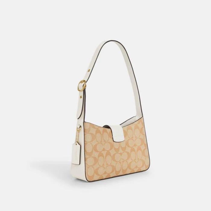 Женская сумка кожаная Coach Eliza Shoulder Bag In Signature Canvas Бежевый