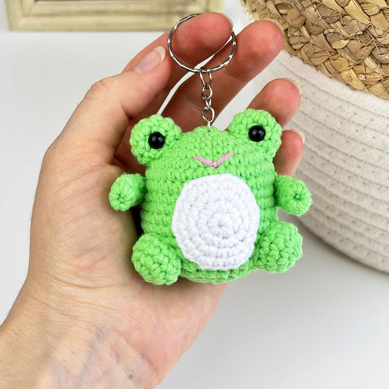 Набір для в'язання гачком Жабки 0003 Зелений/Білий (161865) - фото 4 Набір для в'язання гачком Жабки 0003 Зелений/Білий (161865) - фото 4