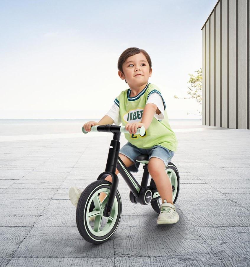 Беговел детский Bebehoo PH-9 Foldable Kids Scooter Standard Green (25995481) - фото 5 Беговел детский Bebehoo PH-9 Foldable Kids Scooter Standard Green (25995481) - фото 5