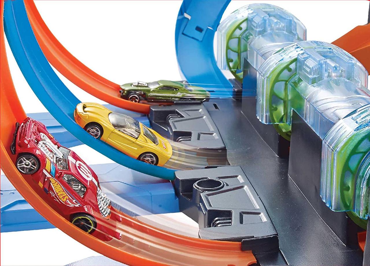 Трек Hot Wheels Corkscrew Crash Track with Motorized Boos FTB65 - фото 4