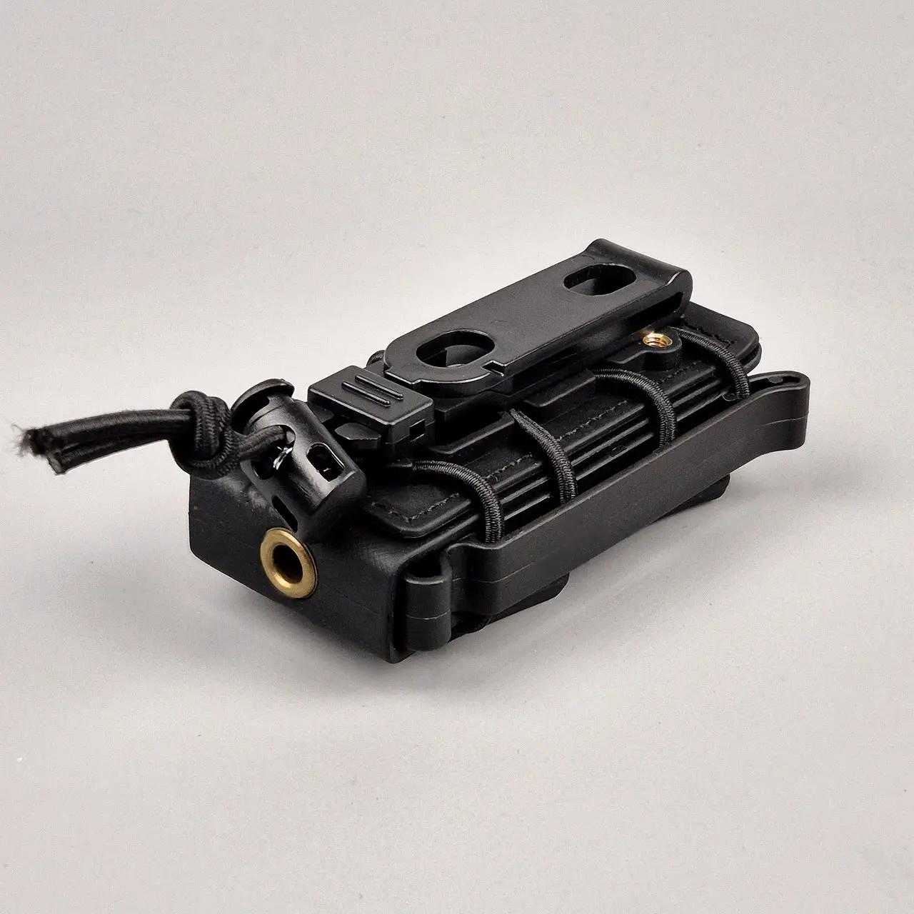 Подсумок для пистолетных магазинов 9 мм с Molle и поясным креплением (ALDBS3) - фото 2 Подсумок для пистолетных магазинов 9 мм с Molle и поясным креплением (ALDBS3) - фото 2