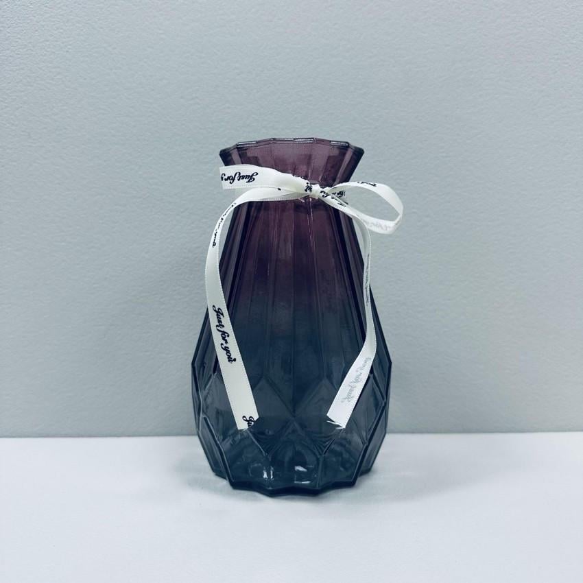 Ваза скляна Viva Berryl 6841686 17,7 см d 8 см Бордово-сірий (2555511313)