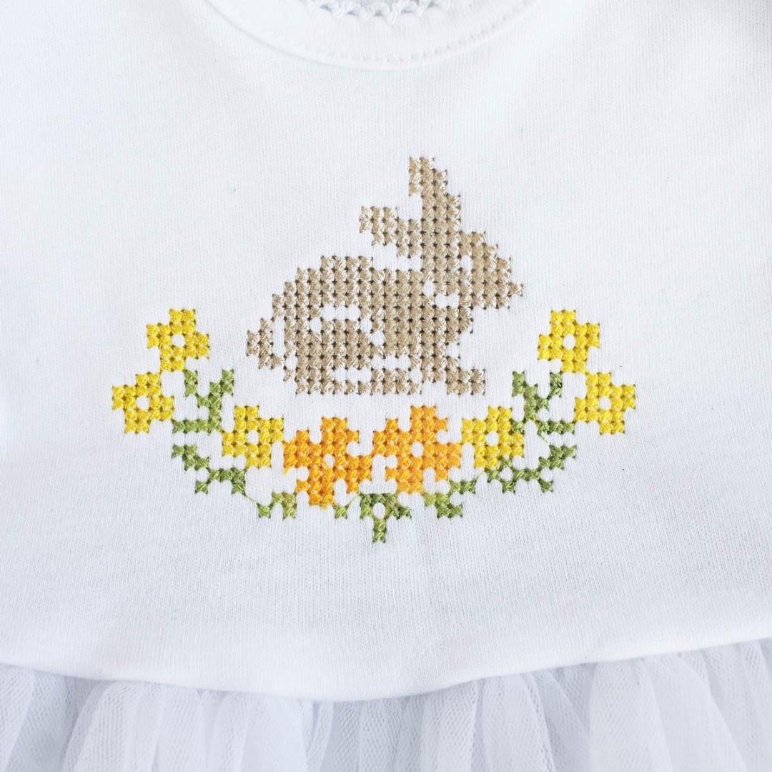 Боди с вышитым кроликом и весенними цветами 86-92 см 18-24 мес Белый (2323533724) - фото 3