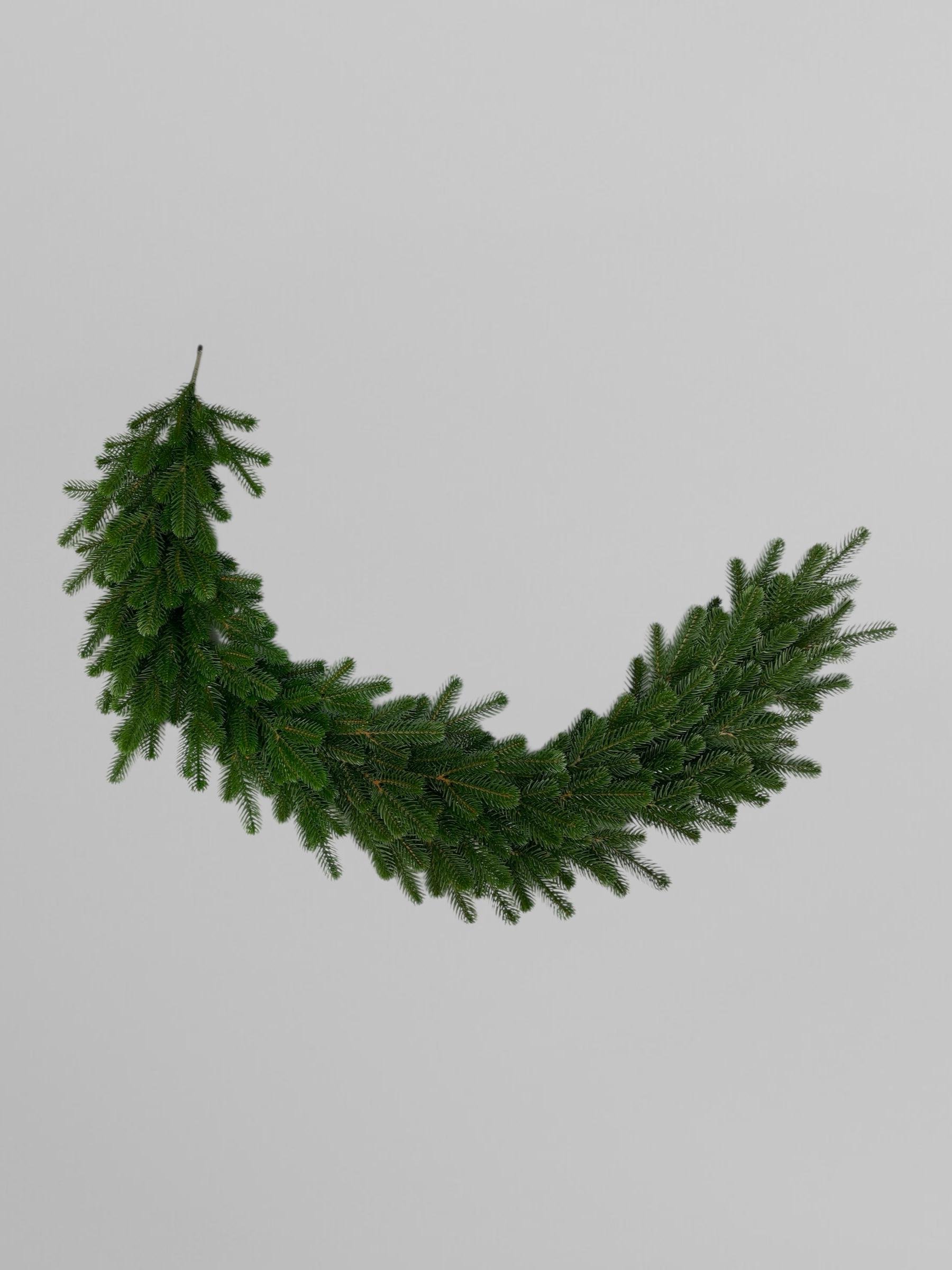 Хвойна гірлянда лита Traditional 120 см Зелений (Н02020)