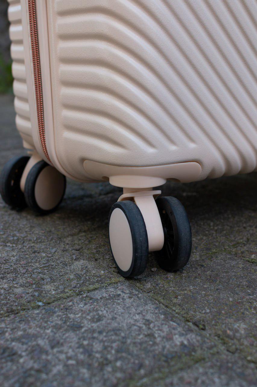 Чемодан пластиковый Wings WN-01 S Молочный (11881143) - фото 5