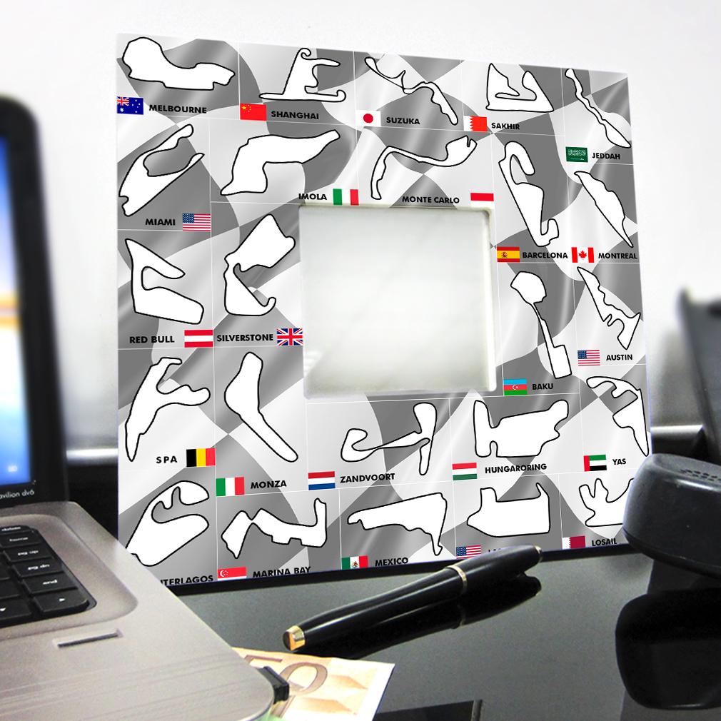 Зеркало декоративное Трассы Формула-1 260х260 мм (M04647) - фото 3