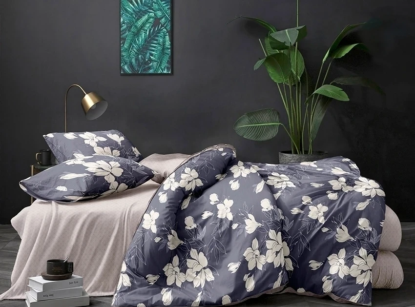 Комплект постельного белья с компаньоном TAG Tekstil R2243 семейный (1246) Комплект постельного белья с компаньоном TAG Tekstil R2243 семейный (1246)