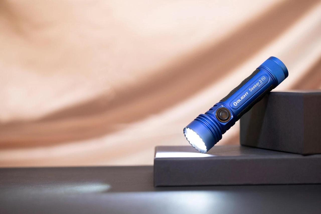 Ліхтар Olight Seeker 2 Pro 3200 lm 250 м Синій (27831812) - фото 10 Ліхтар Olight Seeker 2 Pro 3200 lm 250 м Синій (27831812) - фото 10