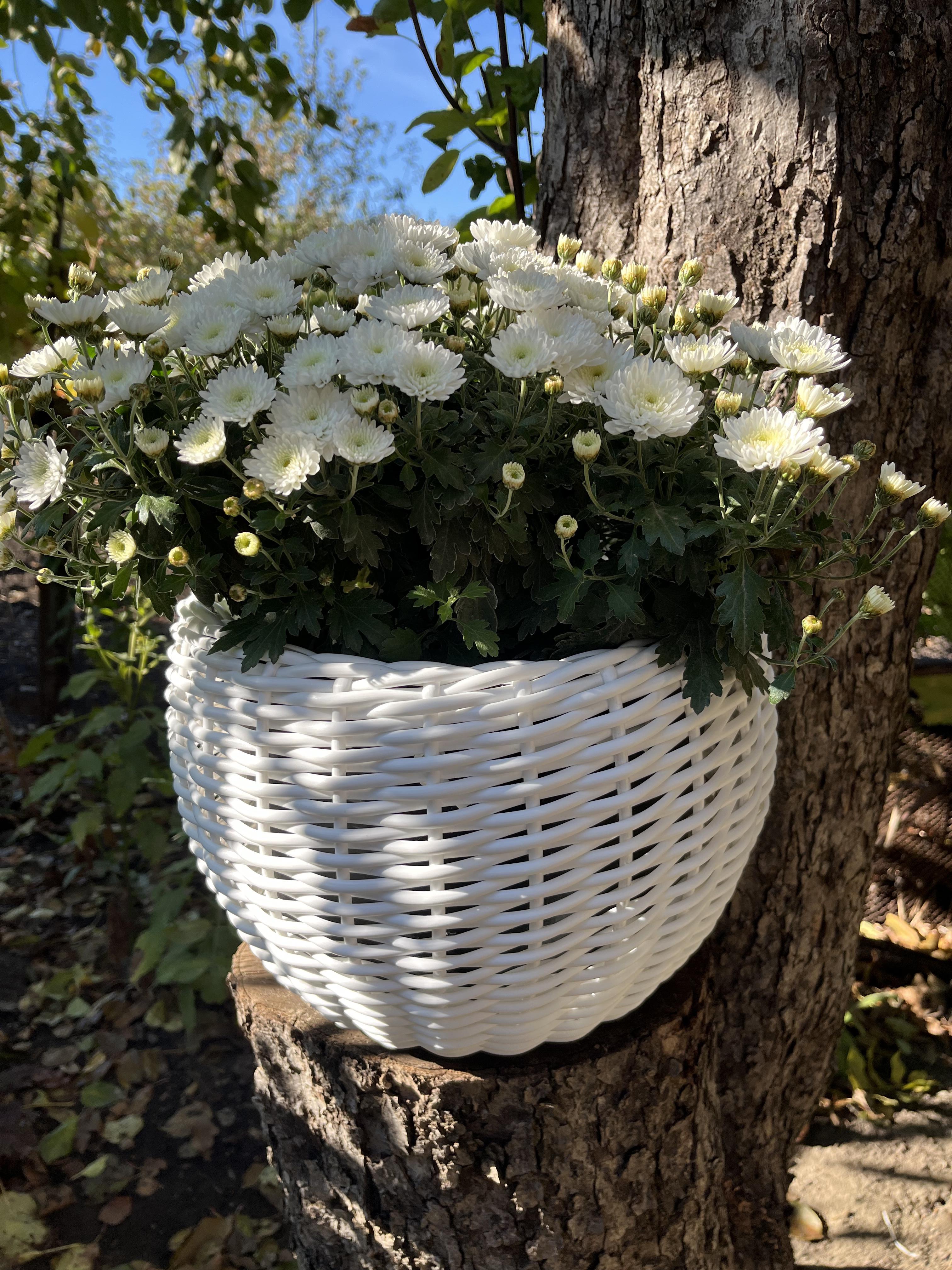 Кашпо для квітів зі штучного ротанга 12 л Білий (27919355) - фото 1 Кашпо для квітів зі штучного ротанга 12 л Білий (27919355) - фото 1