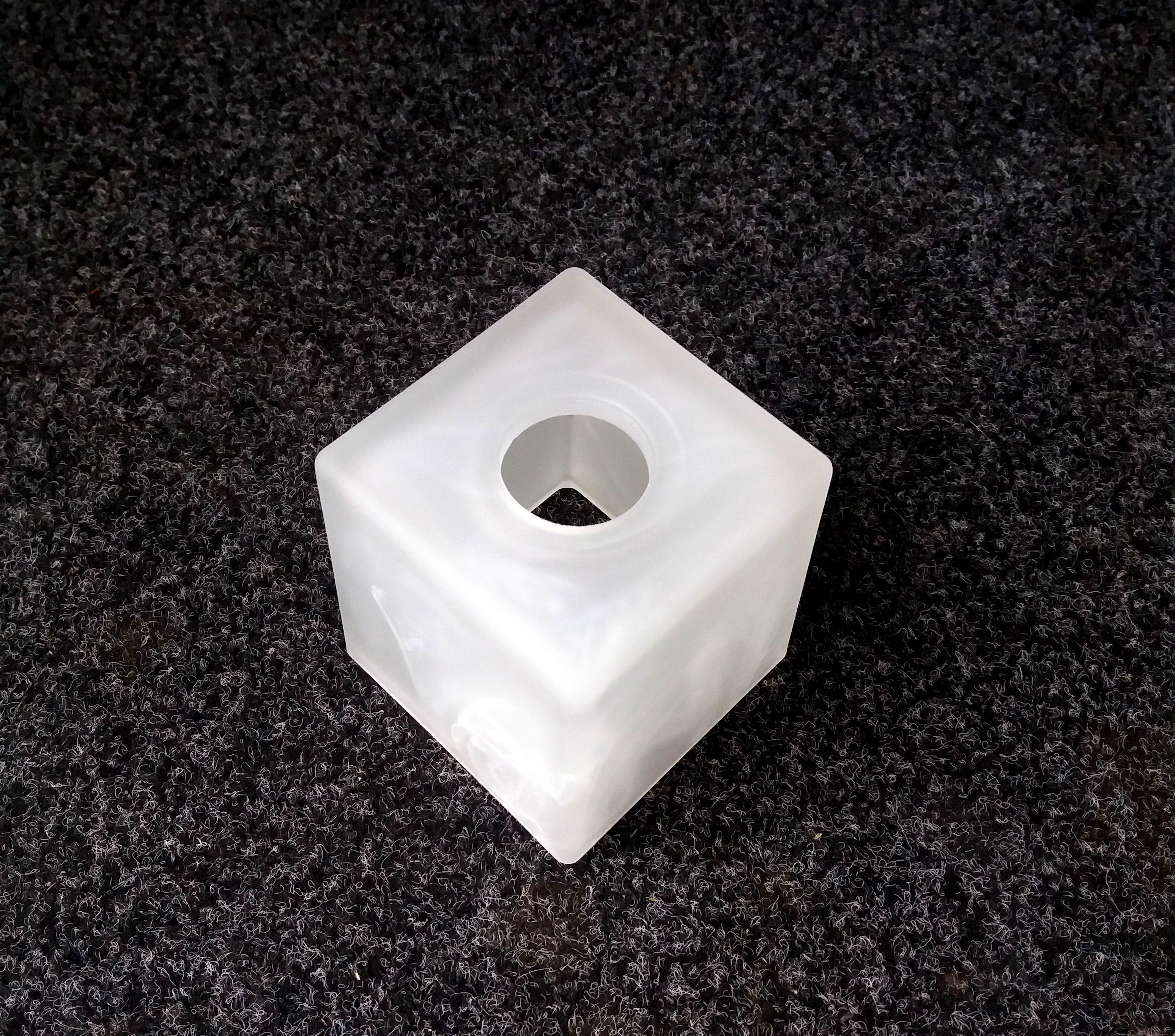 Плафон стеклянный Куб Е14 матовый Белый - фото 2 Плафон стеклянный Куб Е14 матовый Белый - фото 2