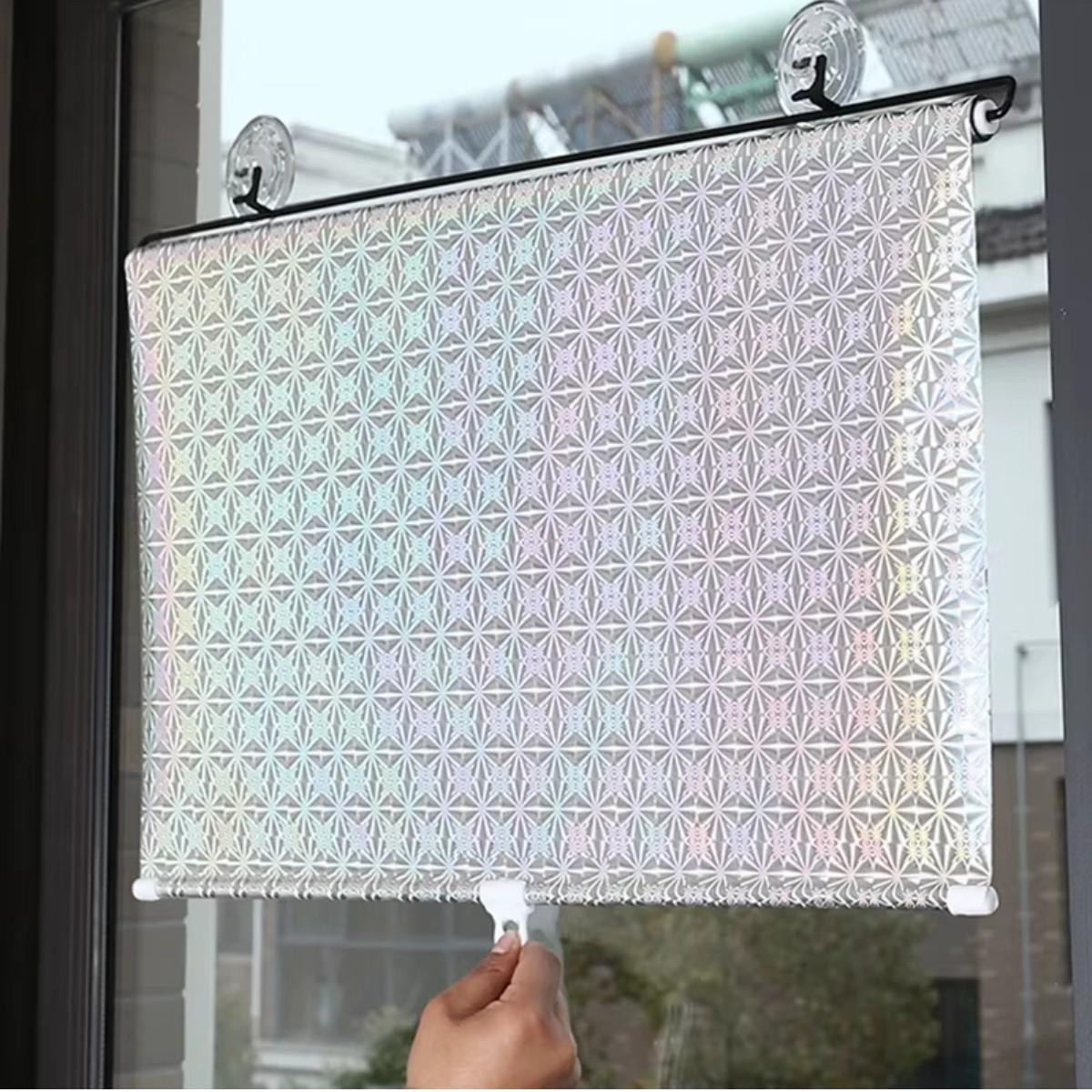 Шторка сонцезахисна RolerProtect на скло авто на присосках 50х125 см Срібний - фото 6 Шторка сонцезахисна RolerProtect на скло авто на присосках 50х125 см Срібний - фото 6