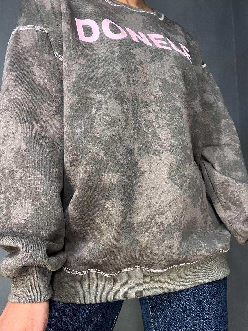 Свитшот женский JOY ONE 1732 DONELES удлиненный вареный тай-дай OS Шоколадный (3303) - фото 8 Свитшот женский JOY ONE 1732 DONELES удлиненный вареный тай-дай OS Шоколадный (3303) - фото 8