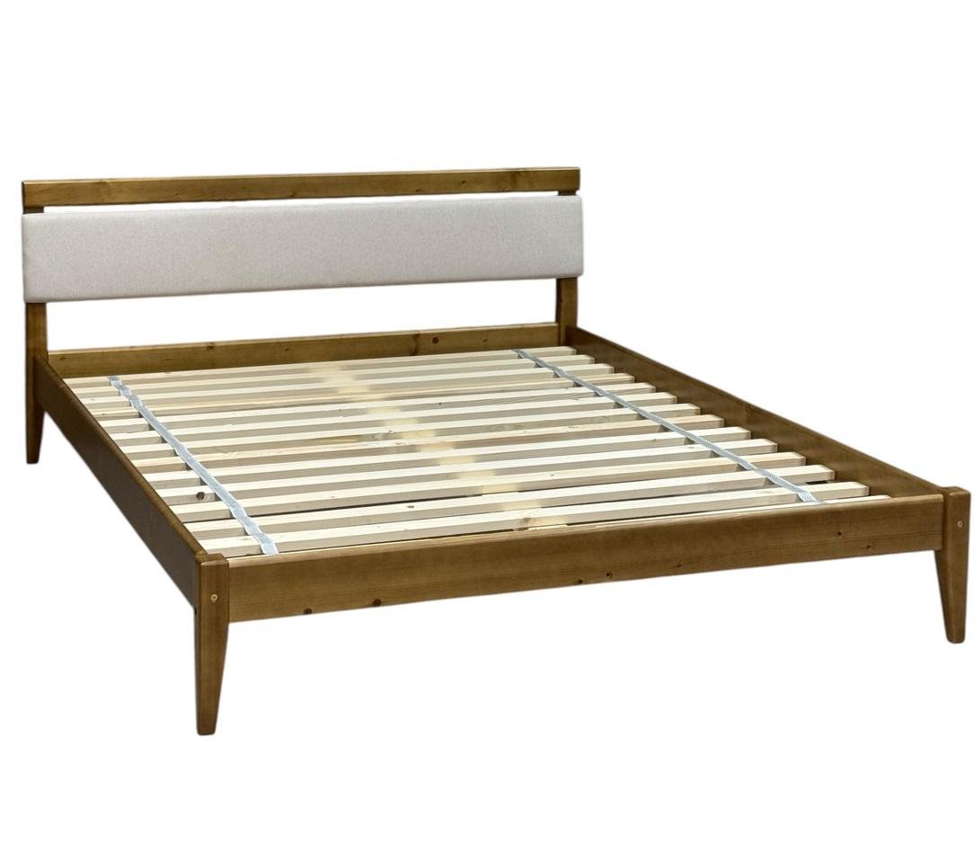 Кровать двуспальная деревянная Скиф Л-257 с мягкой вставкой 140х200 см Дуб карамель/Твист-1 (28179395)