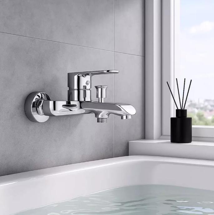 Смеситель для ванны Devit Iven 43113141 (289765)