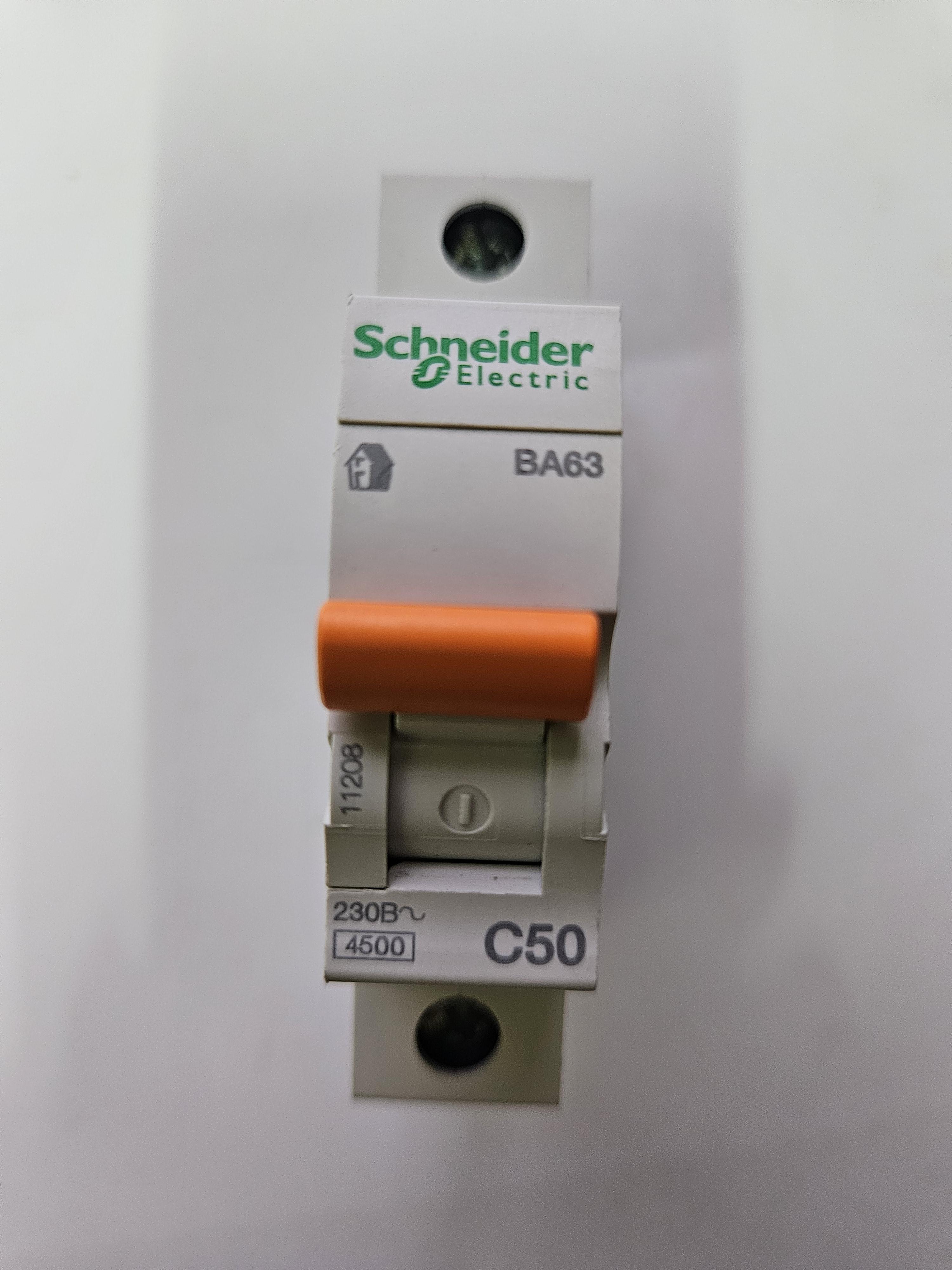 Автоматичний вимикач Schneider Electric 50А 1р (4554)