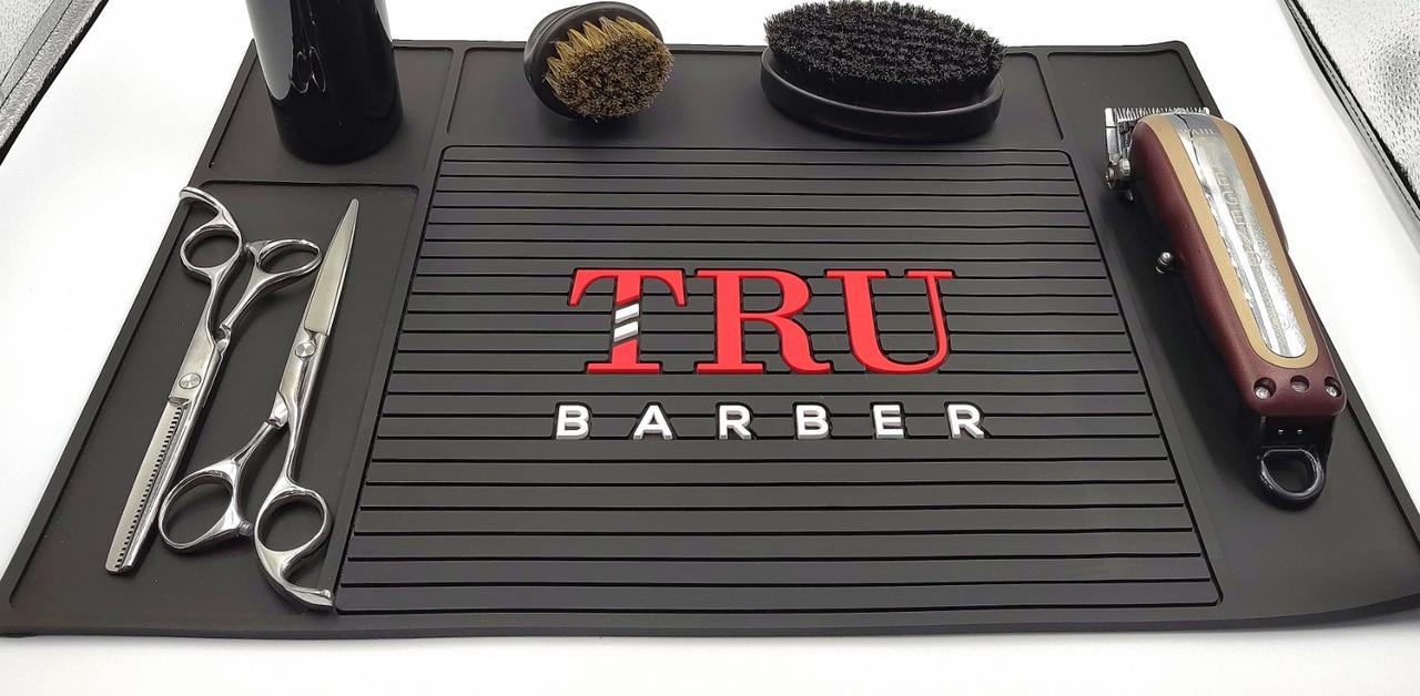 Коврик силиконовый для парикмахерского инструмента ДенІС professional TRU BARBER 45х30 см (2087886617) - фото 3 Коврик силиконовый для парикмахерского инструмента ДенІС professional TRU BARBER 45х30 см (2087886617) - фото 3