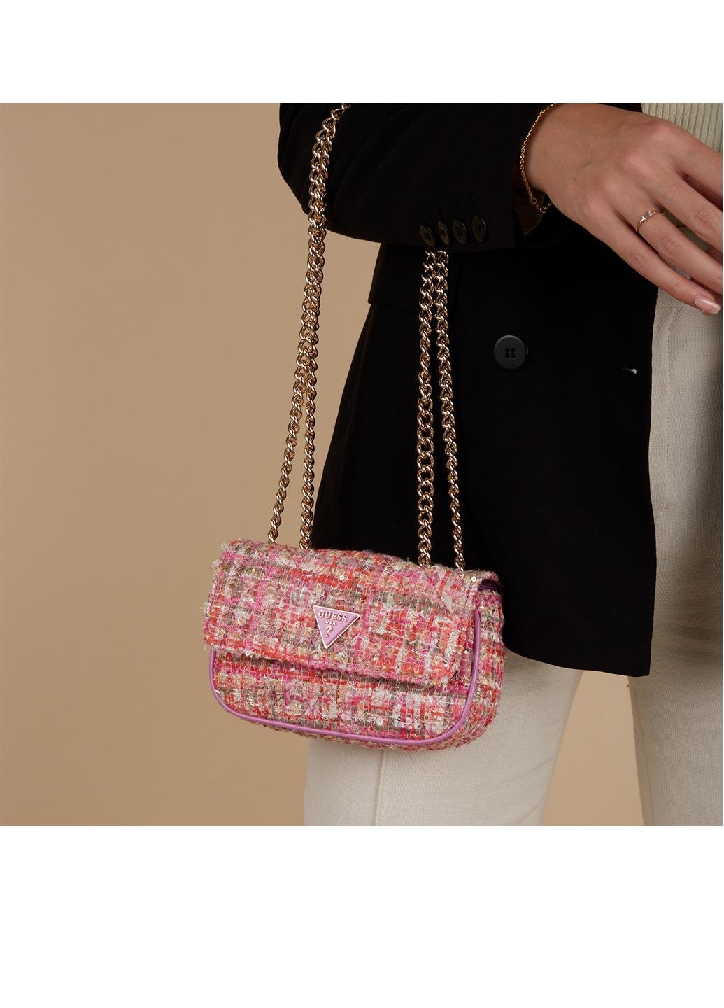 Сумка крос боді жіноча твідова Guess SPARK MICRO MINI HWTF8700780-FMU Фуксія - фото 7 Сумка крос боді жіноча твідова Guess SPARK MICRO MINI HWTF8700780-FMU Фуксія - фото 7