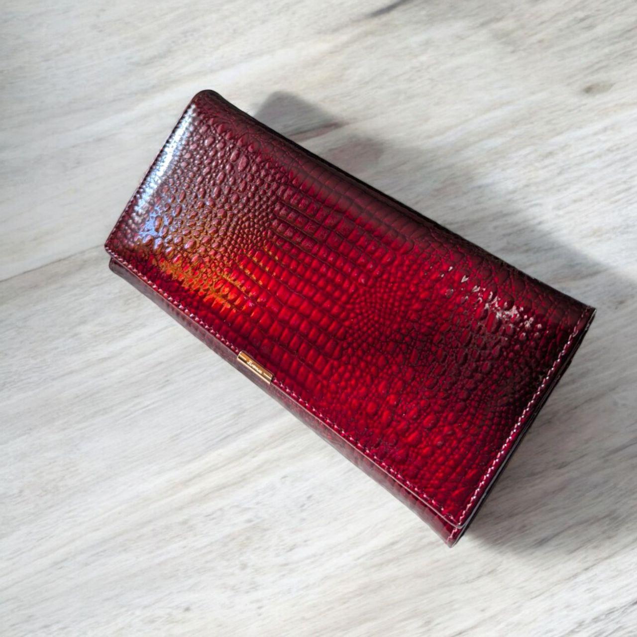 Кошелек кожаный лаковый на магните Ivorx 19х9,5 см Бордовый (M5242-zs008)