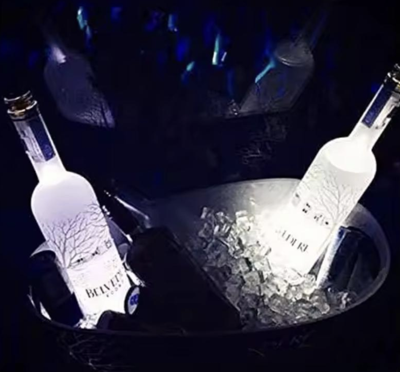 Підстаканник з світодіодною підсвіткою 1 шт. Blue (545164455) - фото 4 Підстаканник з світодіодною підсвіткою 1 шт. Blue (545164455) - фото 4