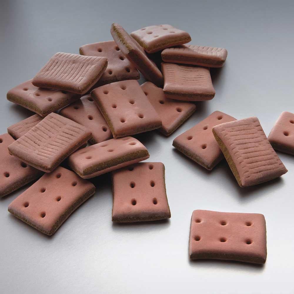 Лакомство для собак MERA Lachsschnitte с лососем 10 кг (1652340007)