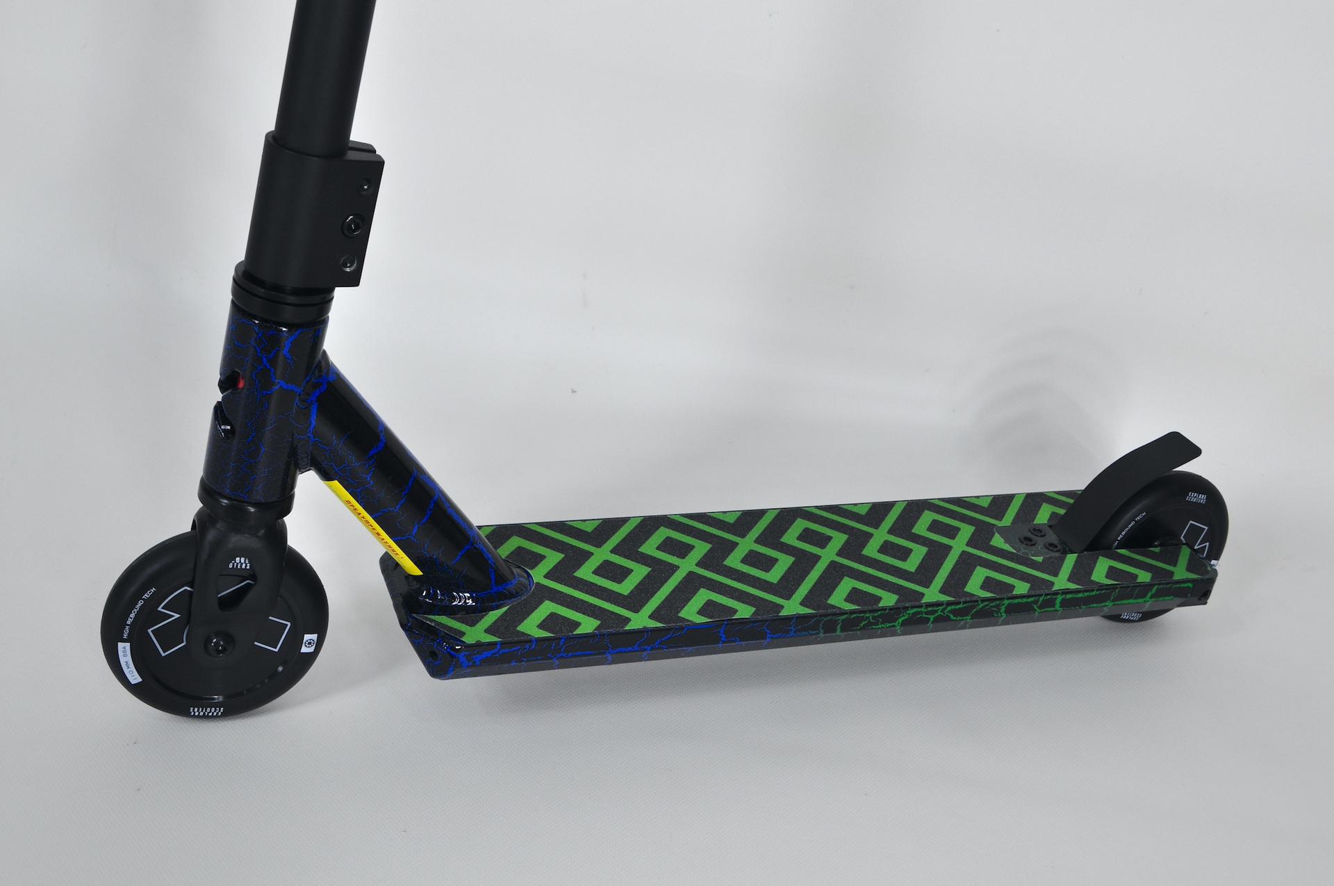 Самокат трюковый Explore Crocco Deluxe с пегами Зеленый - фото 3
